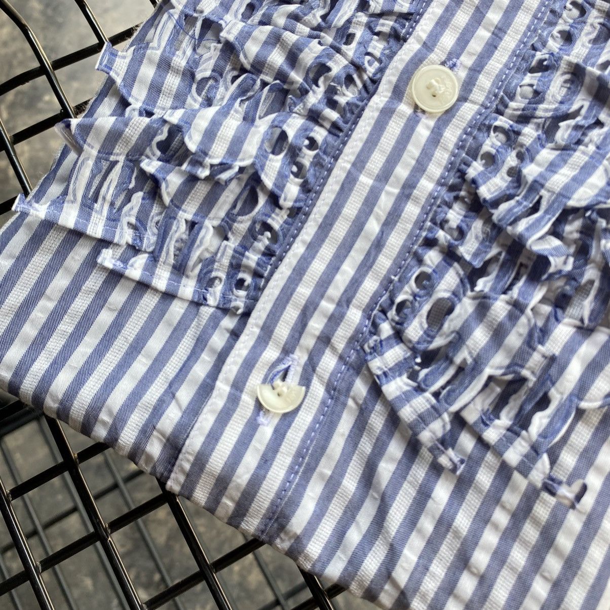 Ne-Net Ne-net Blue and White Striped Ruffle Front Shirt Size US L / EU 52-54 / 3 - 21 Thumbnail