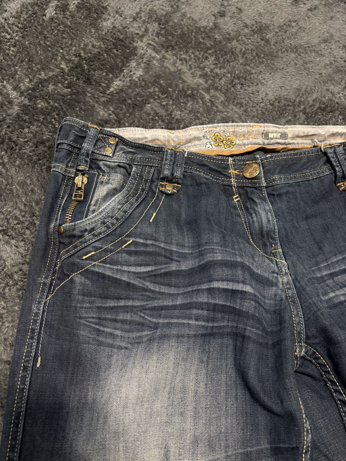 Japanese Brand Vintage Rare Washed Denim Distressed Y2K Baggy Jeans Size US 34 / EU 50 - 4 Thumbnail