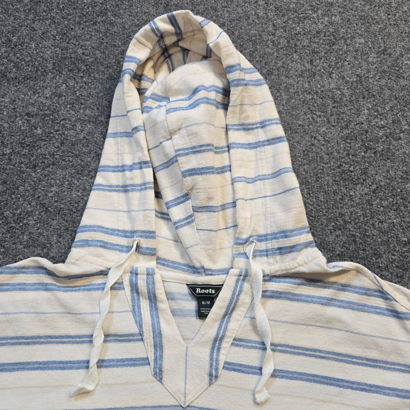 Roots Roots Hoodie Womens Medium White Blue Stripe Pullover Knit Long Sleeve Casual Sporty Womens Size M / US 6-8 / IT 42-44 - 2 Thumbnail