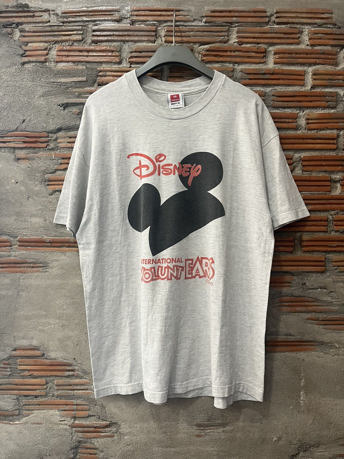 Disney Vintage Disney International VOLOUNT EARS 90’s Tshirt Size US XL / EU 56 / 4 - 2 Thumbnail