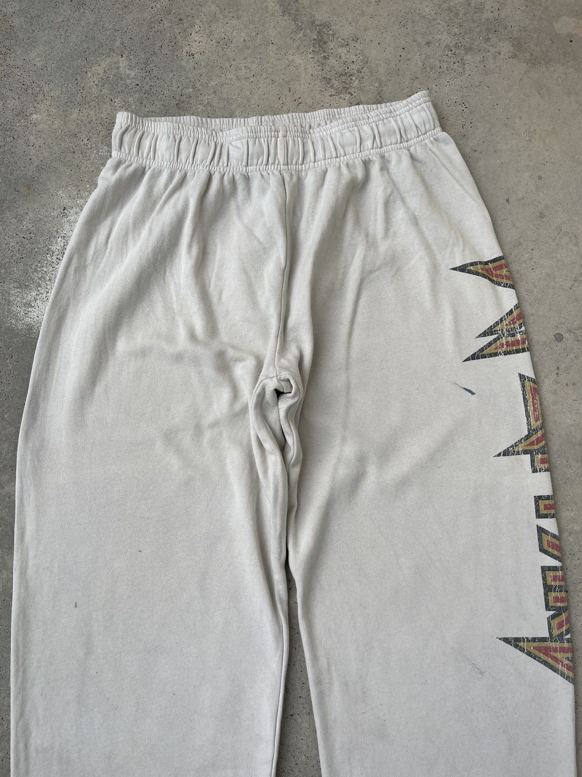 Band Tees × Def Leppard Rare Rock Band Def Leppard Sweatpants Size US 28 / EU 44 - 2 Thumbnail