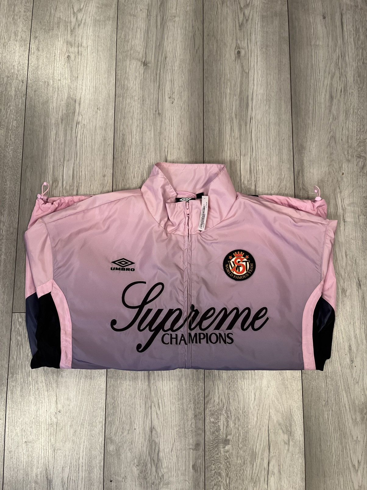 Supreme Umbro Gradient Track Jacket ピンク Supreme Umbro Gradient