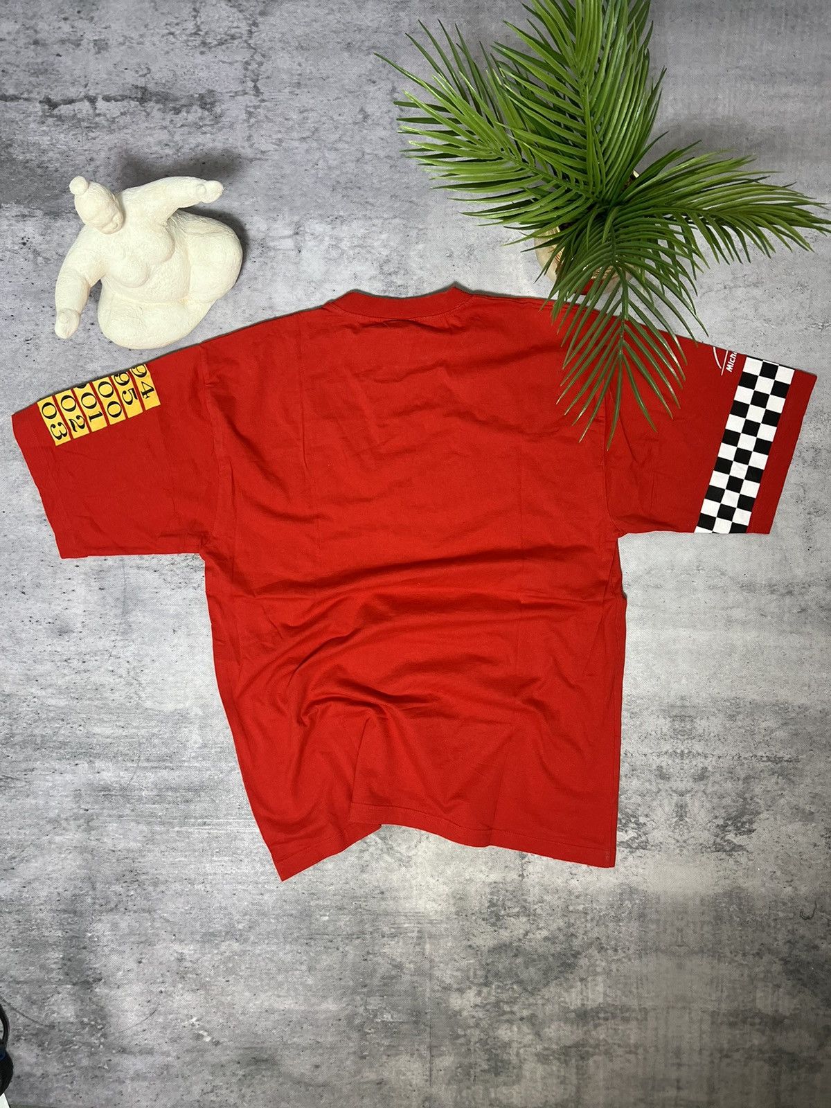 Vintage Vintage Michael Schumacher red racing T-shirt Size US XL / EU 56 / 4 - 5 Thumbnail