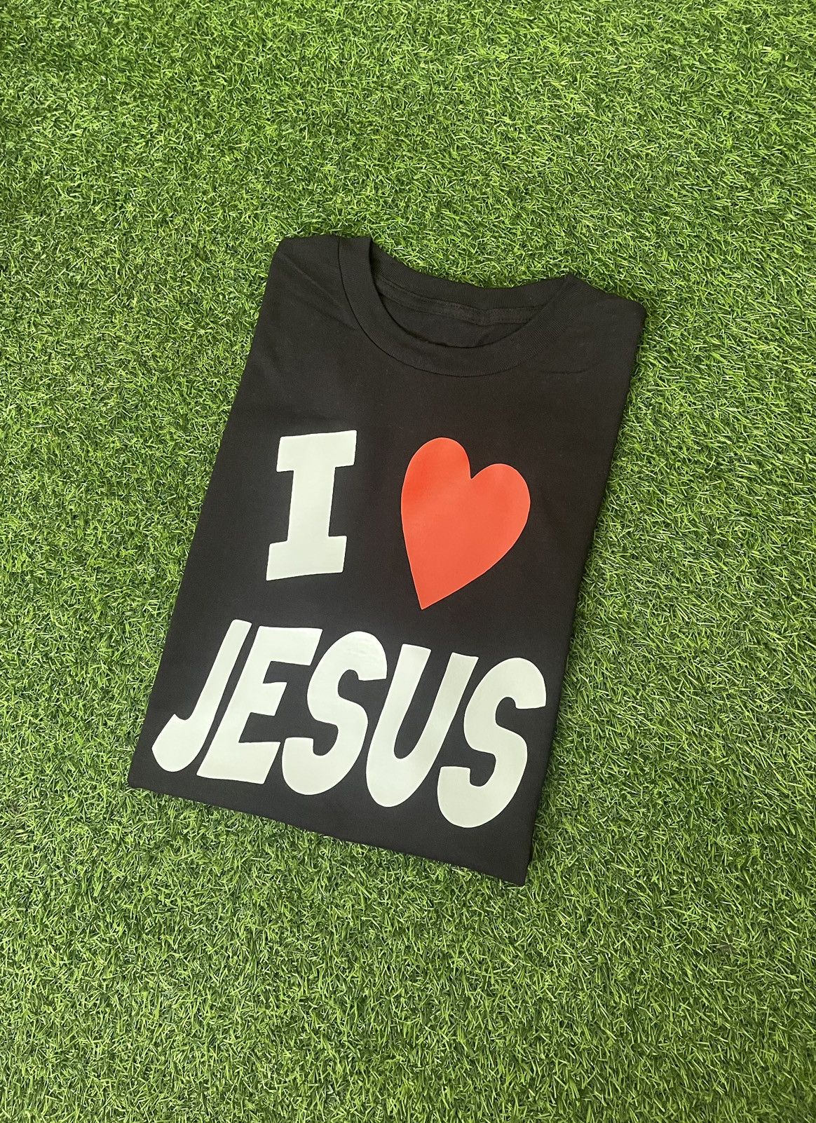 Vintage I <3 JESUS TSHIRT Size US M / EU 48-50 / 2 - 2 Thumbnail