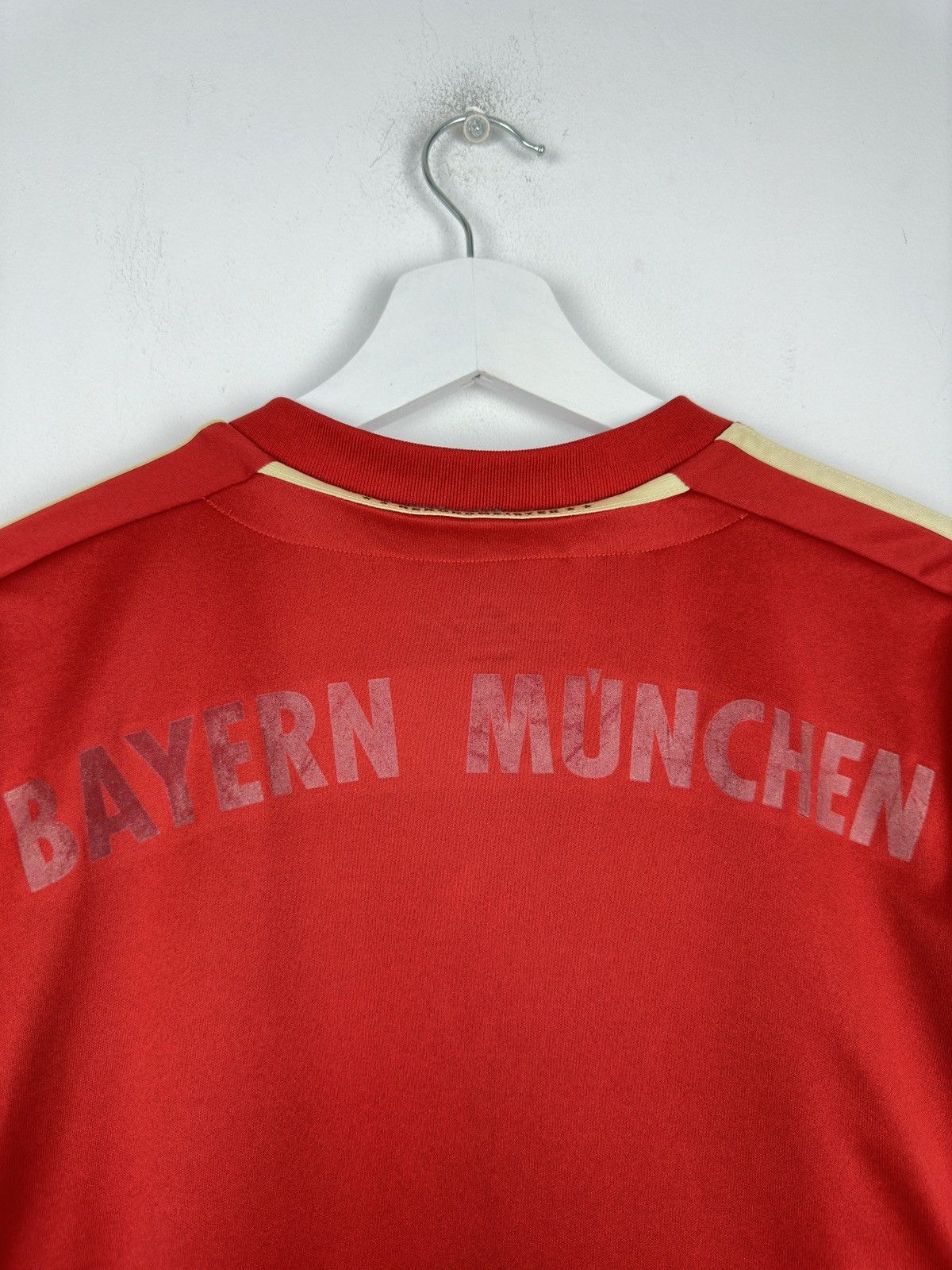 Adidas Bayern Munich 2012 Home Soccer Jersey Football Shirt Size US S / EU 44-46 / 1 - 16 Thumbnail