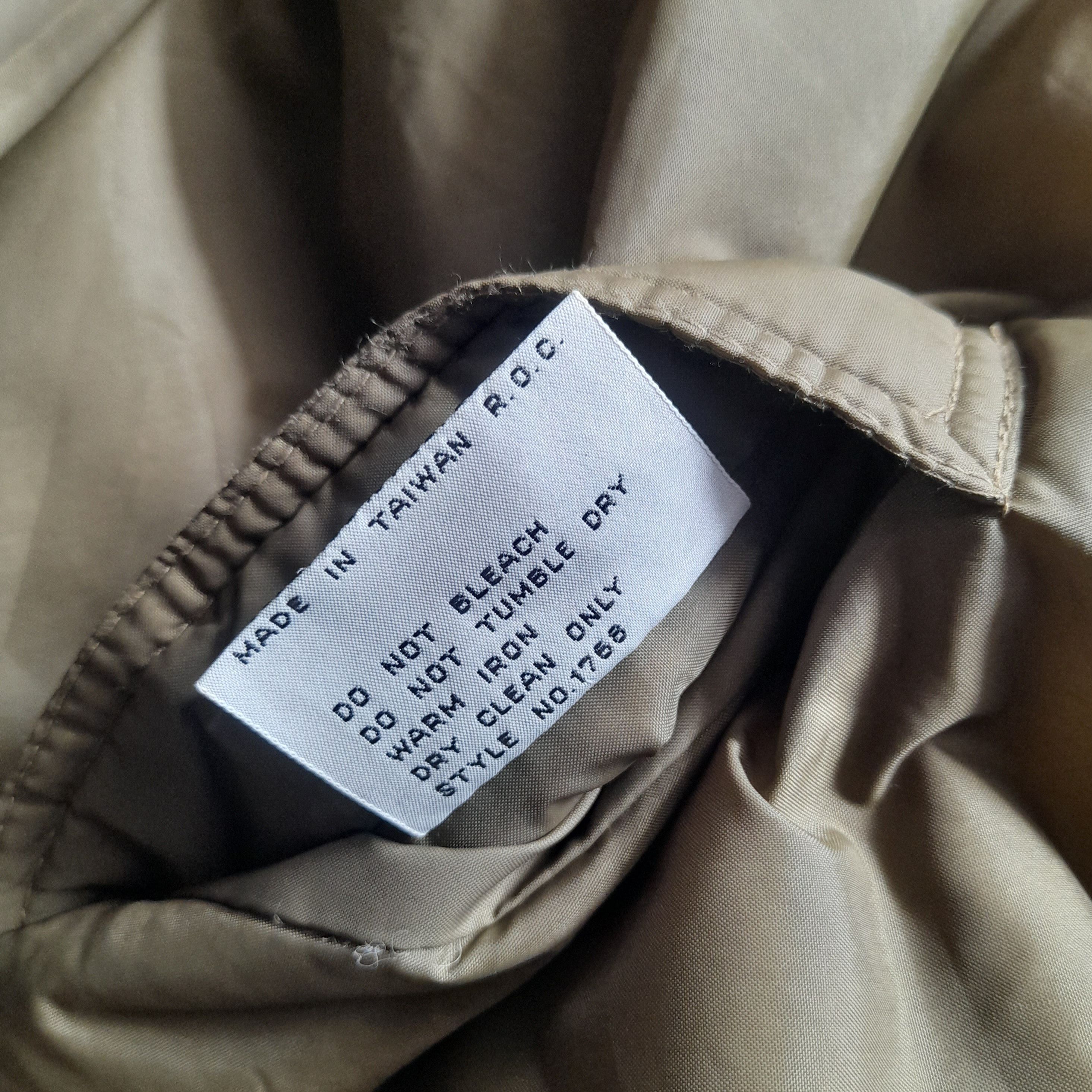 Billabong Vintage RARE billabong reversible corduroy coat-jacket Size US XL / EU 56 / 4 - 4 Thumbnail