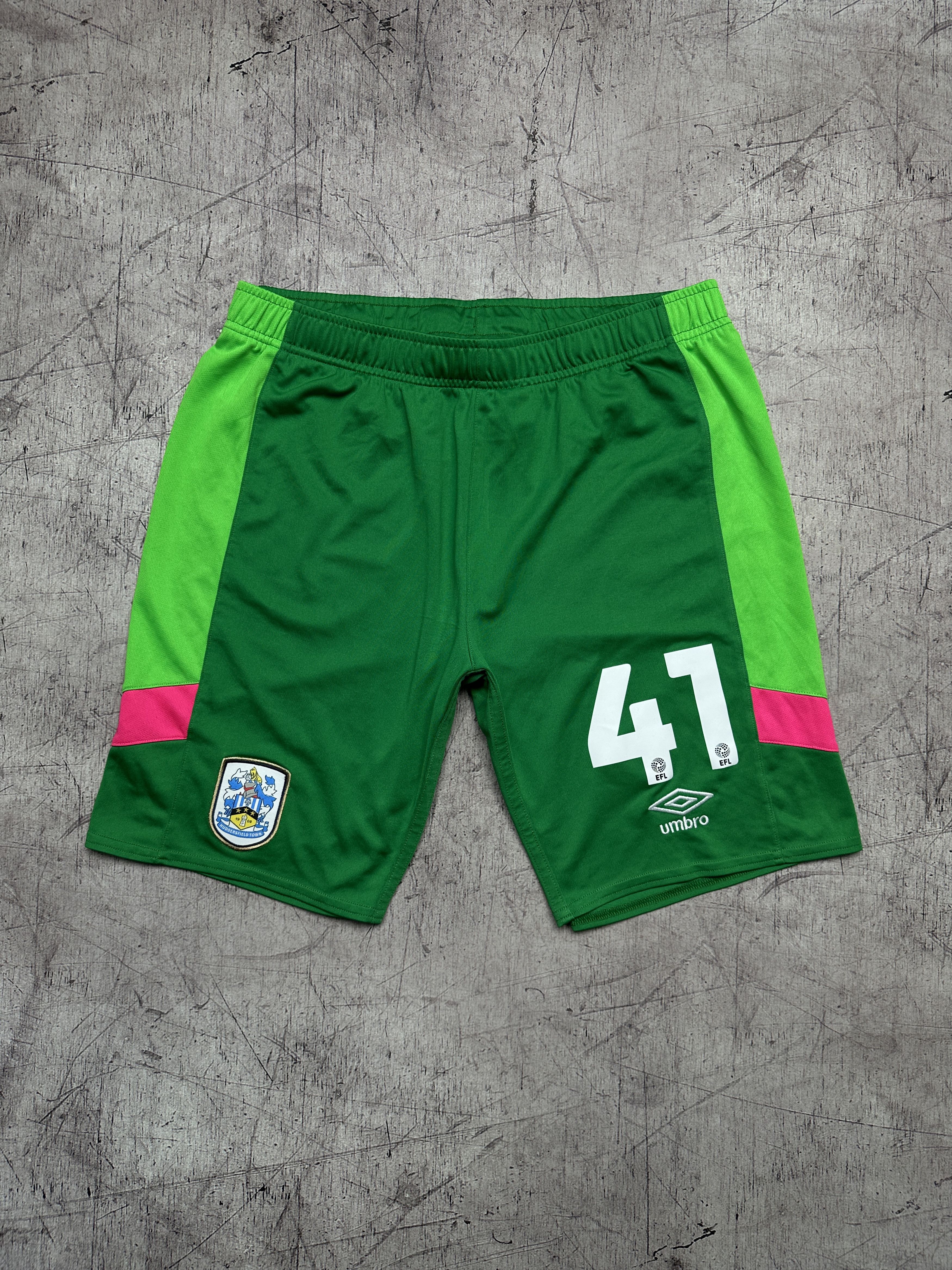 Umbro Huddersfield Town Umbro Soccer Football Shorts Size US 34 / EU 50 - 1 Thumbnail