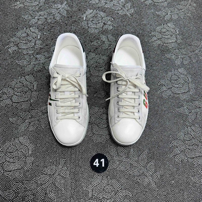 Gucci Gucci Ace Blade Sneakers for Men - Size US 8 / EU 41 - 2 Thumbnail
