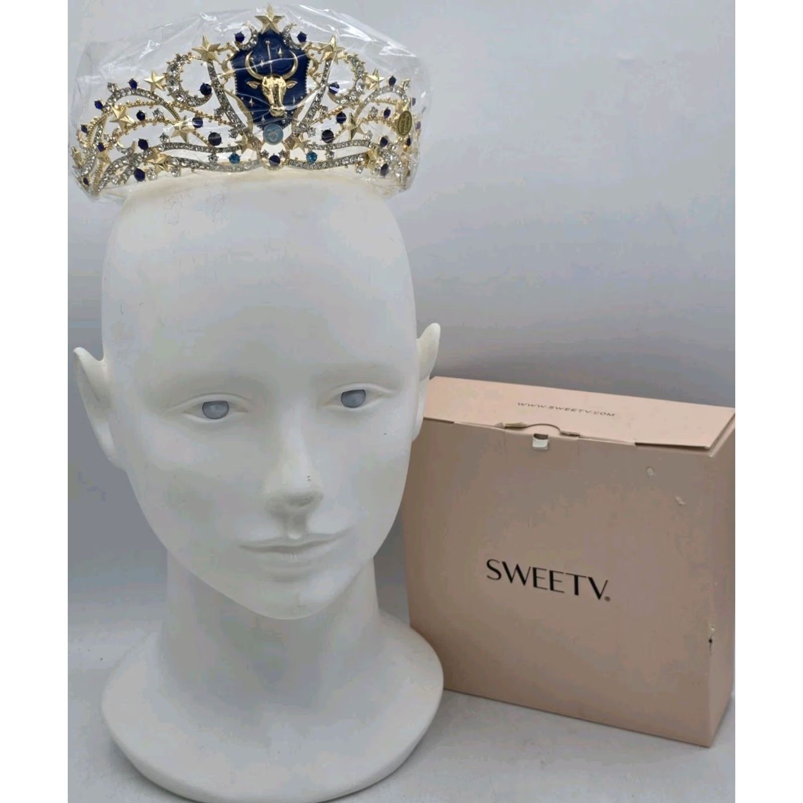 Vintage SWEETV Zodiac Crown/Tiara - Gold/Silver/Aqua/Blue - Symbol Taurus Headpiece Womens Wedding Party/Cocktail Formal Rhinestone Bull 90s? Size ONE SIZE - 2 Thumbnail