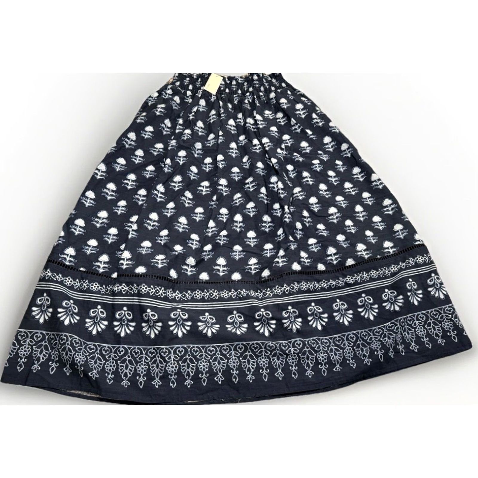 johnnie-O NWT Johnnie-O Skirt Midi Floral Blue M Womens Bohemian Festival Block Print Cotton Rayon Flare 2010s Size 32" / US 10 / IT 46 - 2 Thumbnail