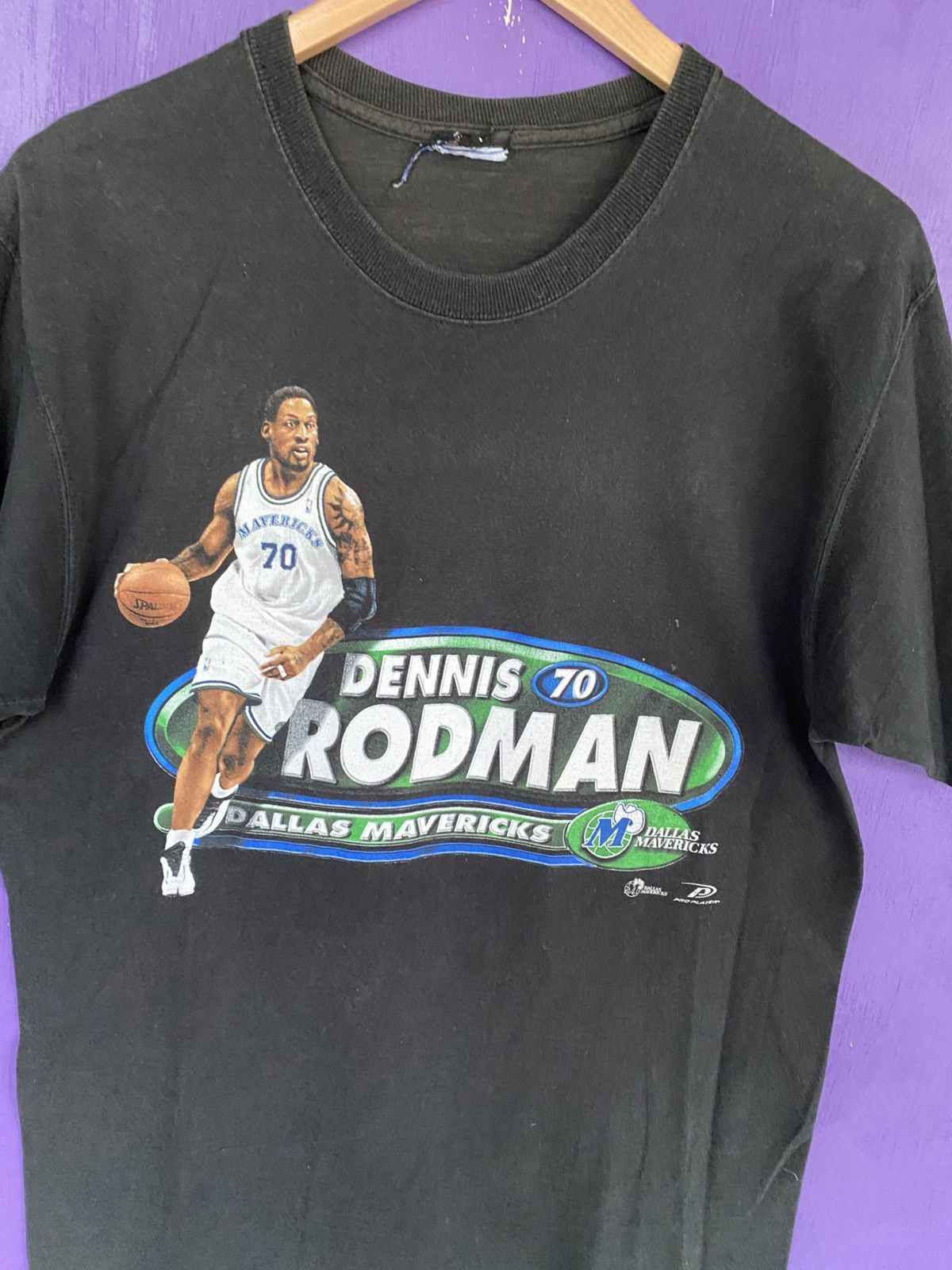 NBA Vintage 90s Dennis Rodman mavericks player tee Size US L / EU 52-54 / 3 - 3 Thumbnail