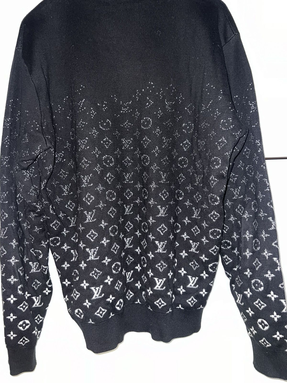 Louis Vuitton Louis Vuitton Crewneck black Size US XXL / EU 58 / 5 - 8 Thumbnail