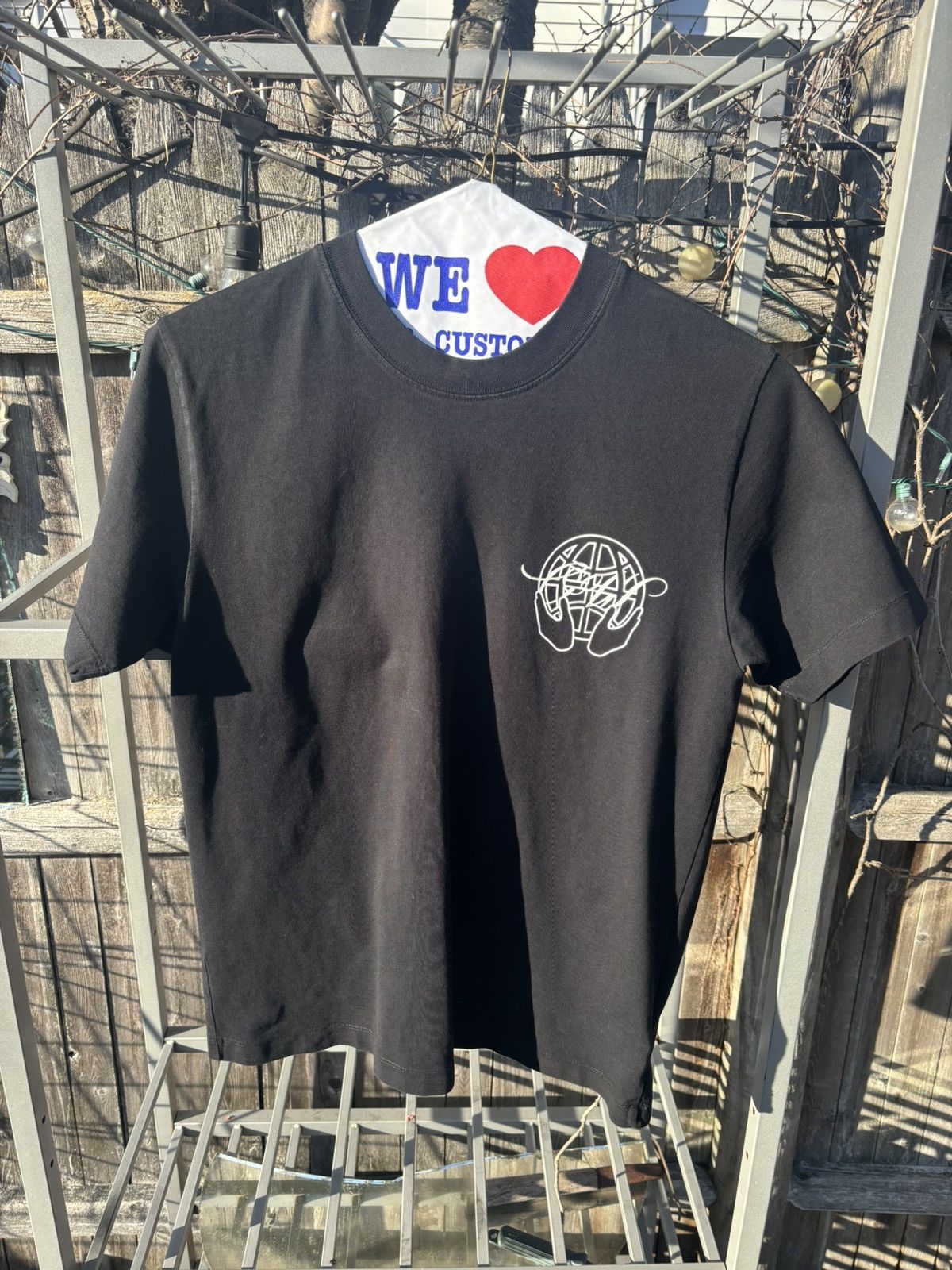 Off-White Offwhite hands over arrows tee black/white Size US S / EU 44-46 / 1 - 5 Thumbnail