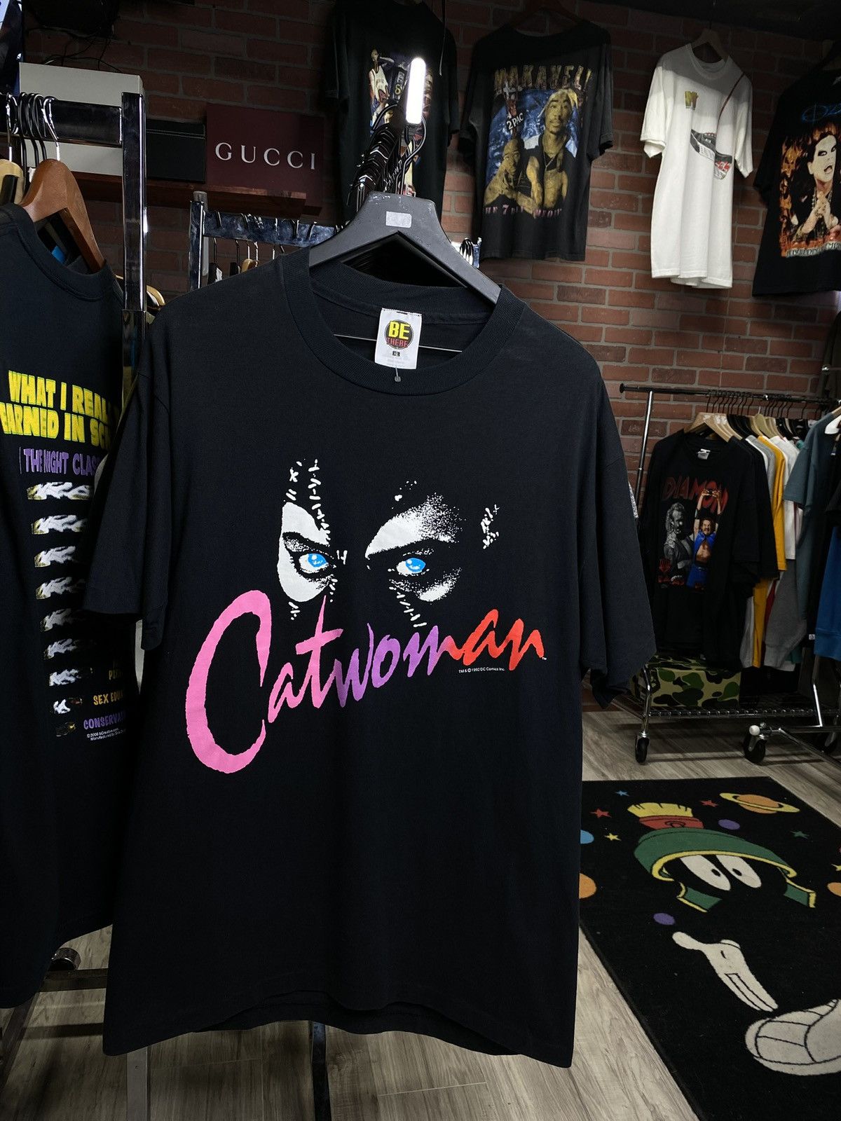 DC Comics Vintage 90’s Batman Cat Women Tee Shirt Large Size US L / EU 52-54 / 3 - 1 Thumbnail