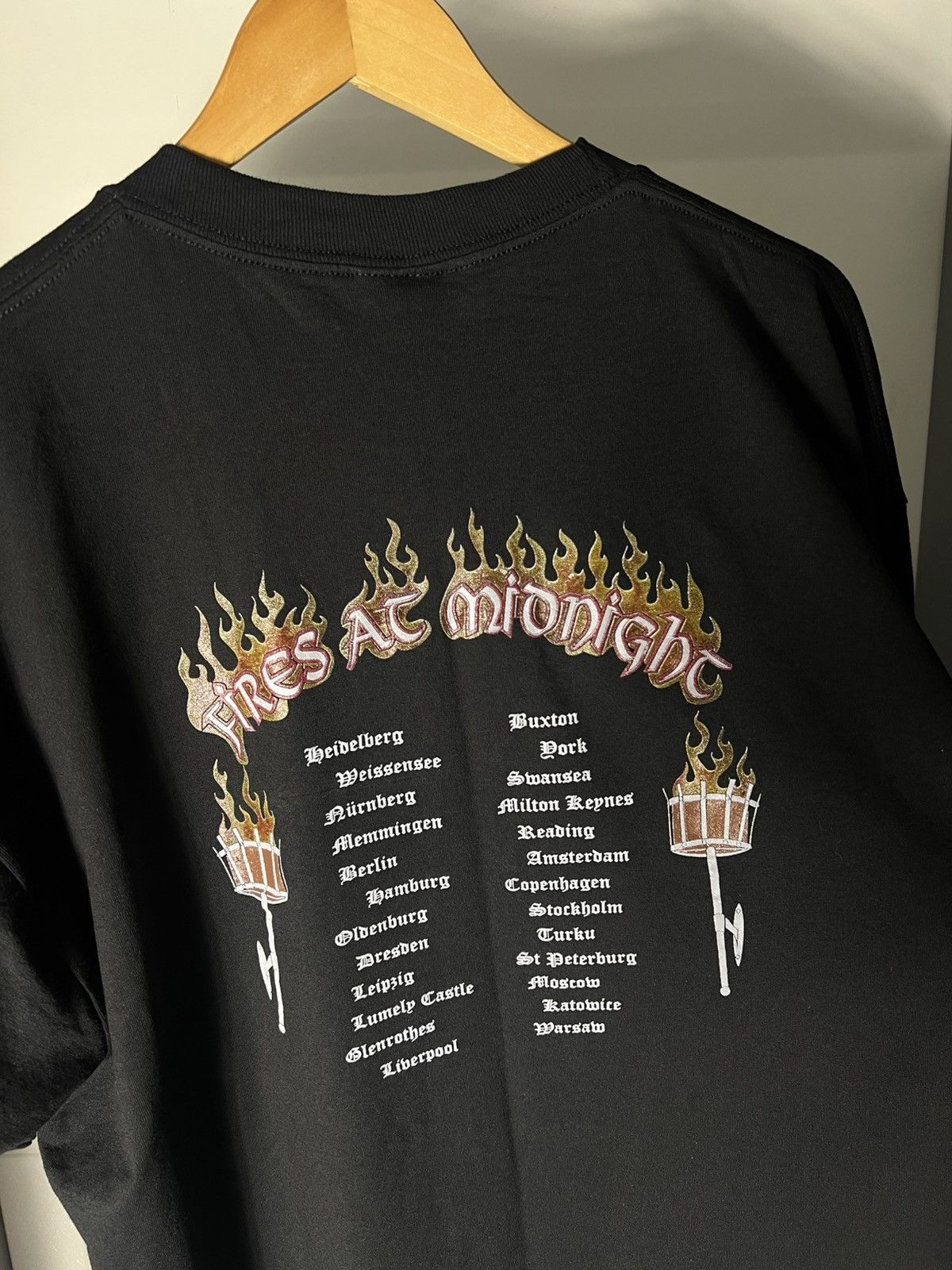 Band Tees VINTAGE BLACKMORE’S NIGHT ALBUM TOUR T-SHIRT RETRO Y2K 90s Size US XL / EU 56 / 4 - 9 Thumbnail