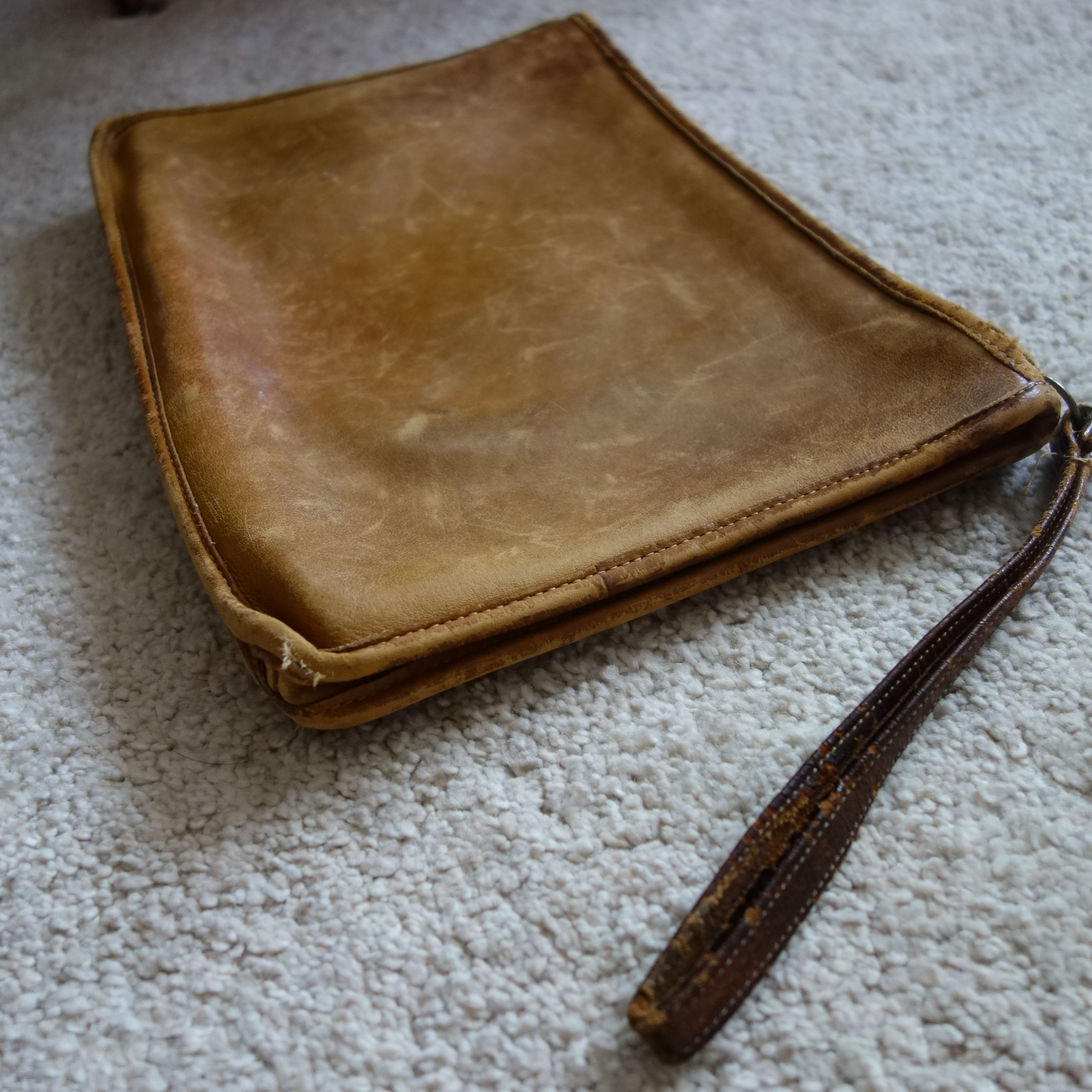 Coach × Vintage vintage distressed Coach usa made Leather Pouch Size ONE SIZE - 10 Thumbnail
