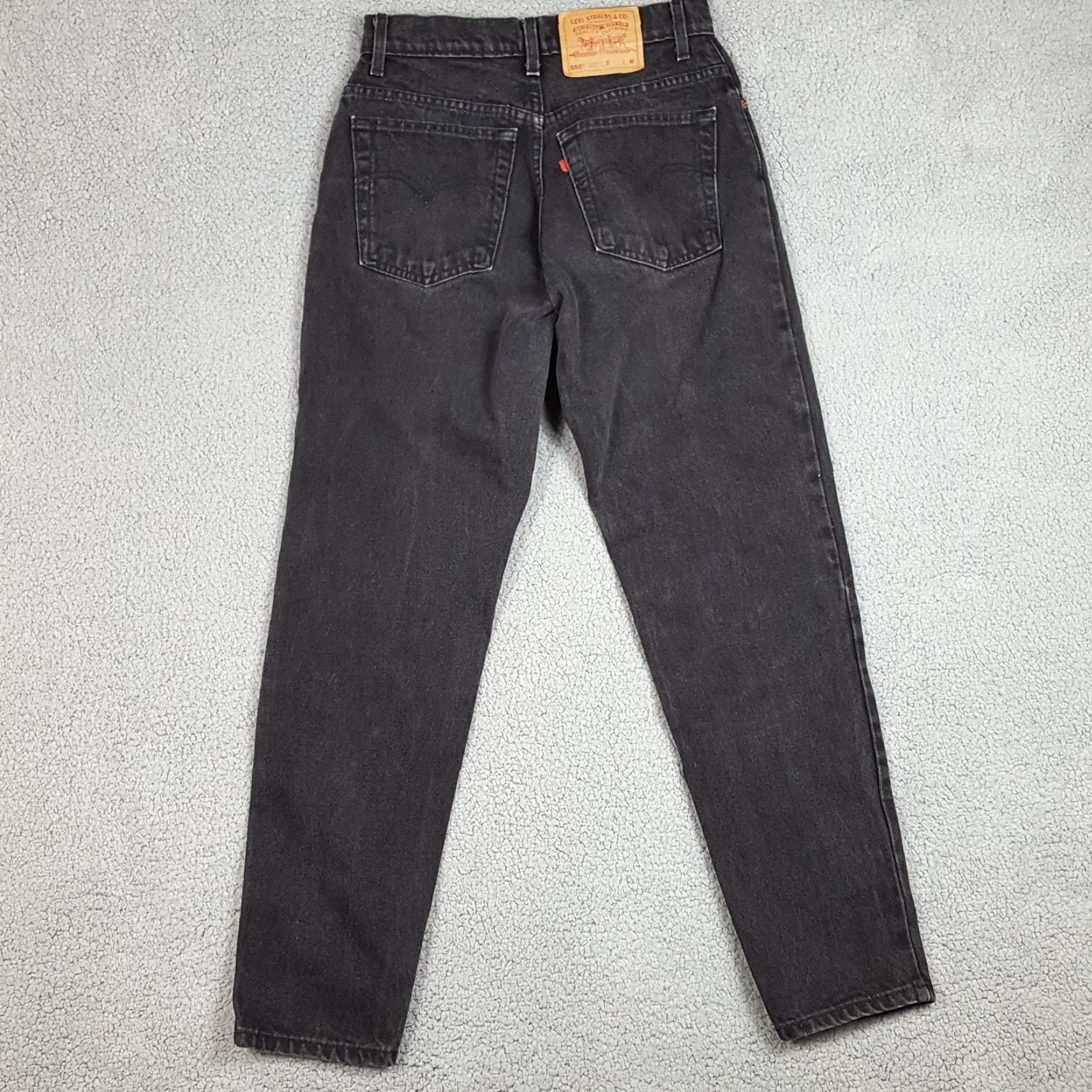 Levi's VINTAGE Levi's 550 Jeans Tapered Women's Size 9 Black High Waist 90s Grunge VTG USA Made Size 30" / US 8 / IT 44 - 6 Thumbnail