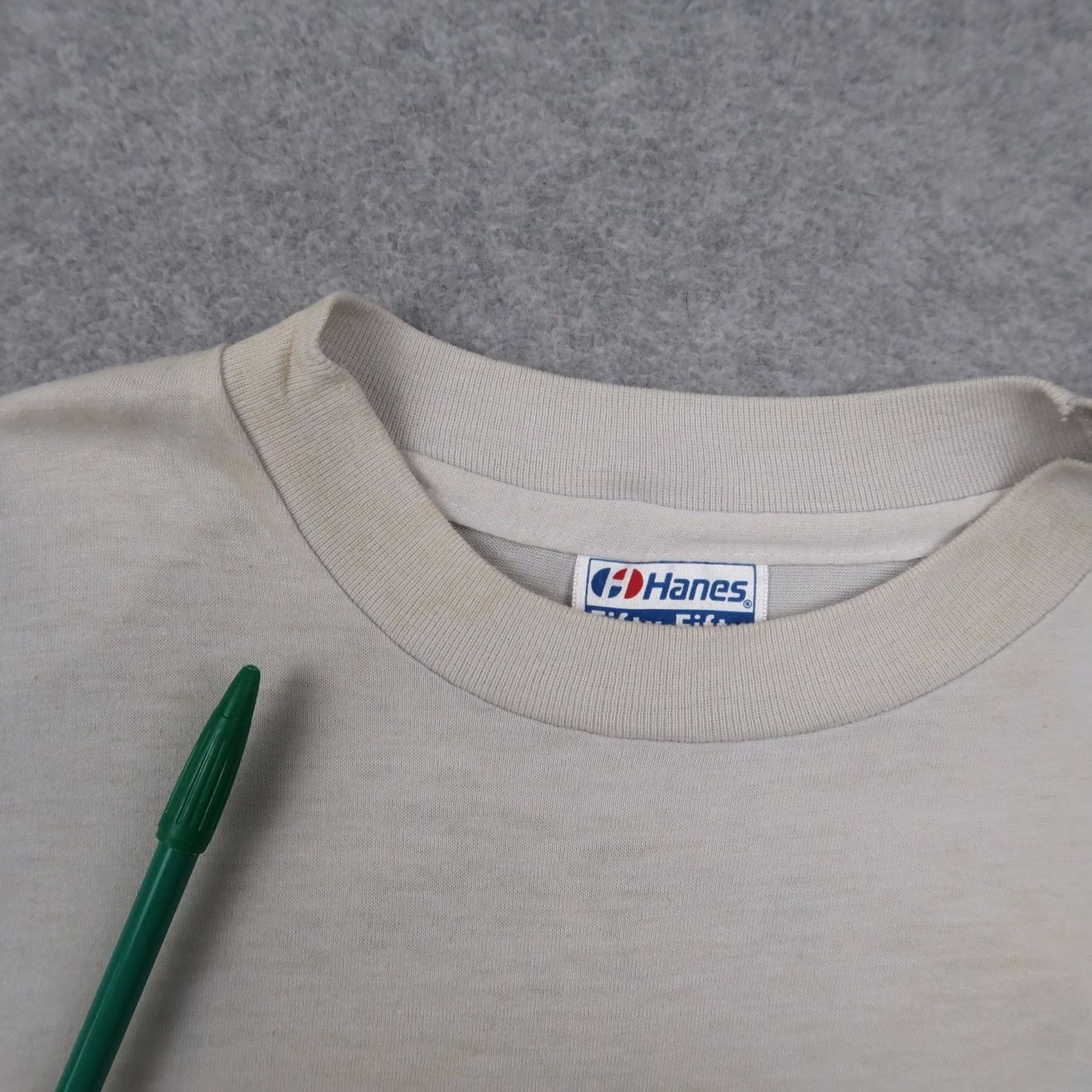 Hanes Vintage Nuke Never Hurt Anyone Nuclear BSEP T-Shirt Mens M Medium Ivory USA Size US M / EU 48-50 / 2 - 6 Thumbnail
