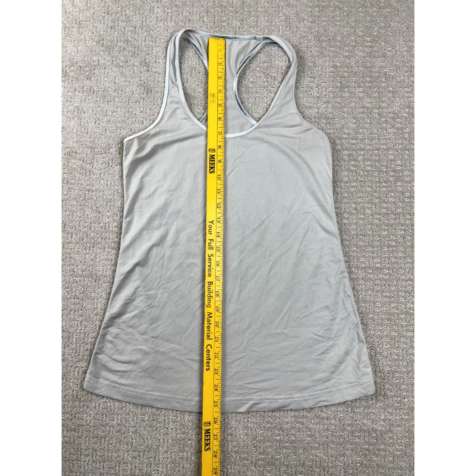 Lululemon VINTAGE? No. Size M / US 6-8 / IT 42-44 - 2 Thumbnail