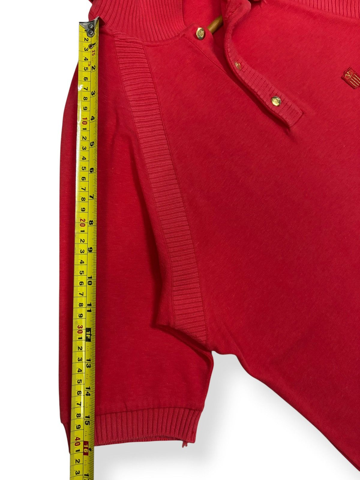 Valentino Vtg 90s Valentino Garavani Sport Rib-Knit Raglan Polo Shirt Size US S / EU 44-46 / 1 - 12 Thumbnail