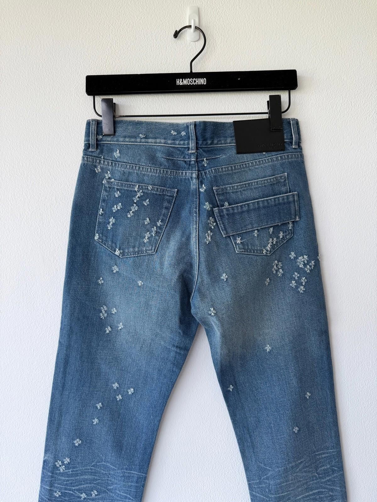 Givenchy new Givenchy mens denim jeans blue distressed 29 Size US 29 - 7 Thumbnail