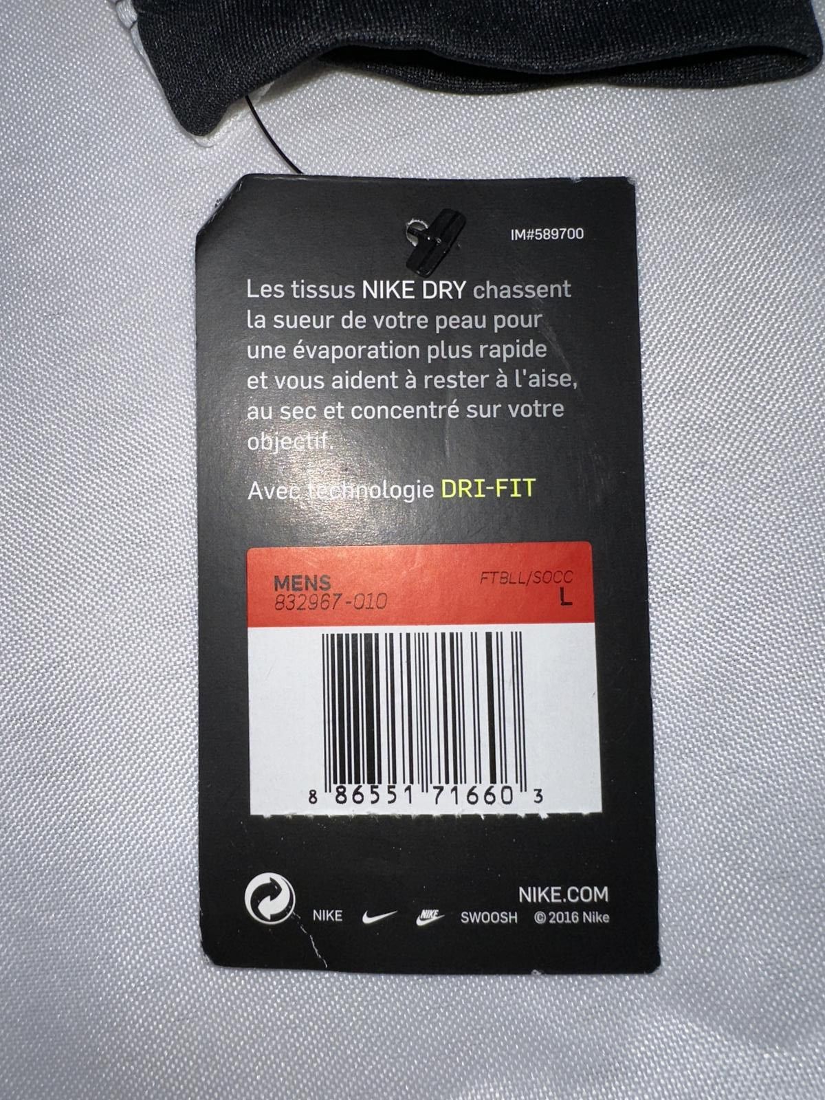 Nike Nike Mens Dry Academy Black Soccer Jersey Size US L / EU 52-54 / 3 - 7 Thumbnail