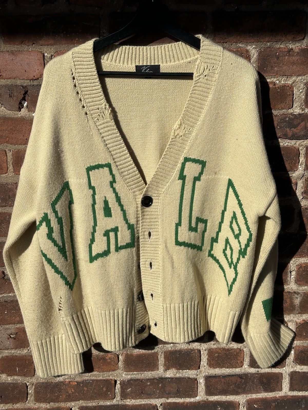 Vale forever カーディガン Vale Forever Yellow Green Logo Cardigan | WHAT'S ON THE STAR?