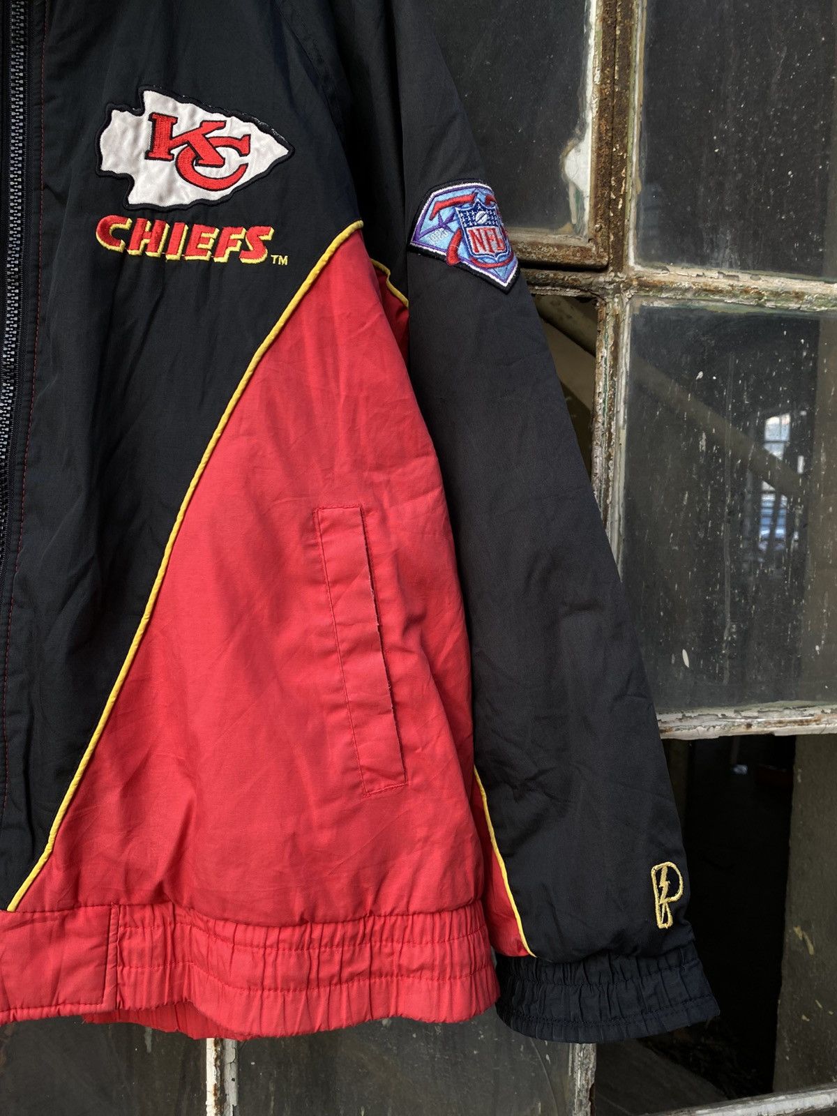 NFL × Pro Player × Vintage Vintage NFL pro Player Kc Chiefs jacket Size US L / EU 52-54 / 3 - 9 Thumbnail