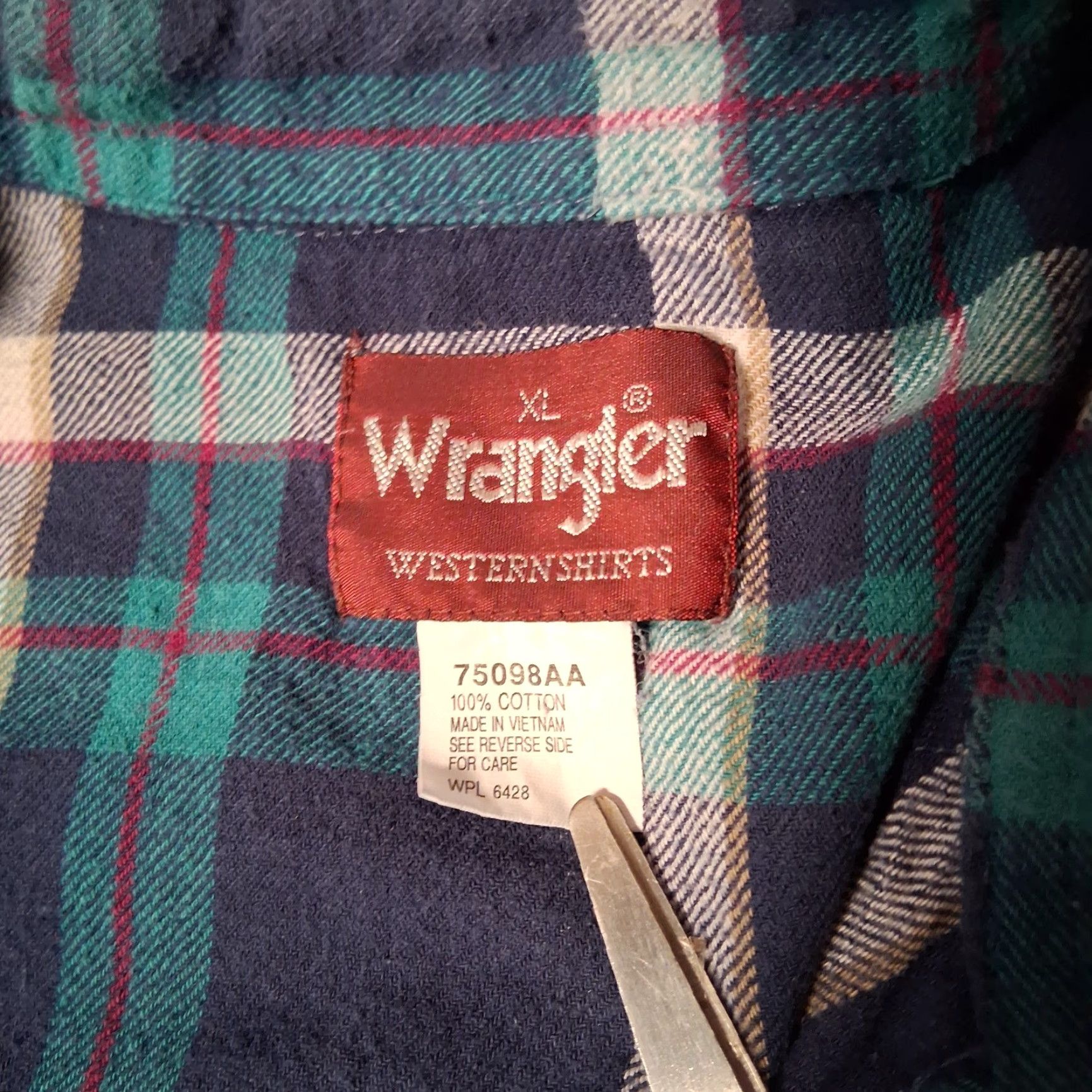 Wrangler Wrangler Western Shirt Men XL Blue Plaid Flannel Pearl Snap Cowboy Rodeo Ranch Workwear Button-Up Size US XL / EU 56 / 4 - 4 Thumbnail