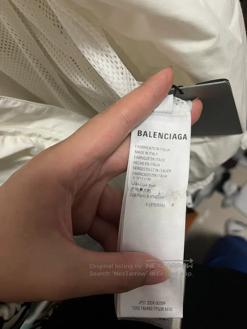 Other Balenciaga Color-blocked logo pattern zip-up long sleeve j Size US S / EU 44-46 / 1 - 4 Thumbnail