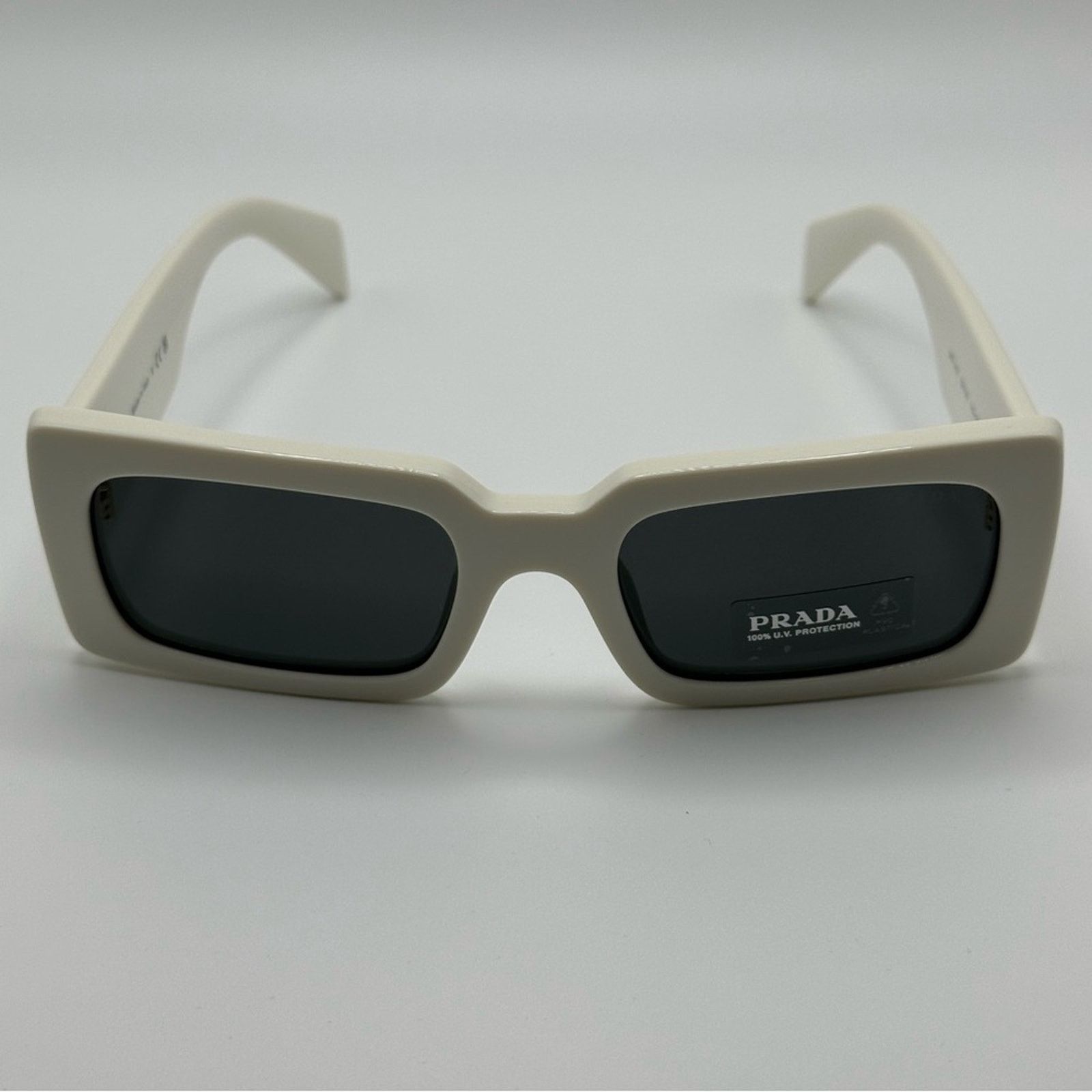 Prada NEW PRADA PRA07S 1425S0 Talc/Dark Grey Women Sunglasses Size ONE SIZE - 4 Thumbnail