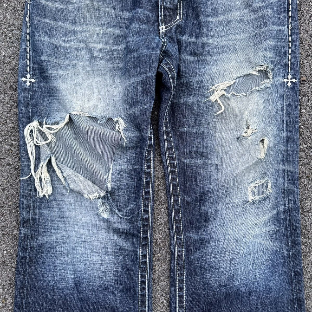 Affliction vintage distressed affliction bootcut jeans Size US 36 / EU 52 - 5 Thumbnail
