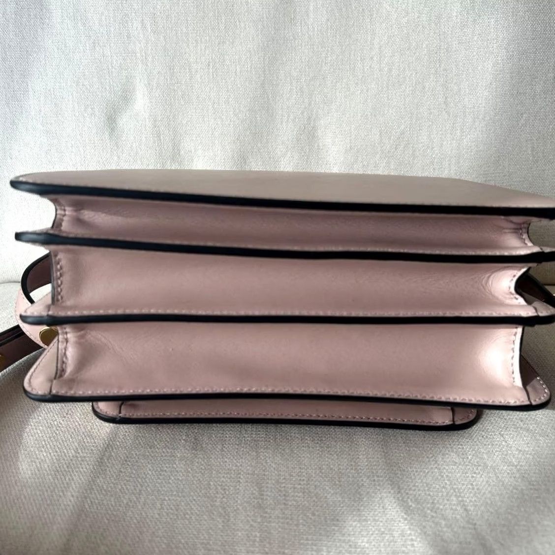Marni Marni Trunk Medium Shoulder Bag Women's Pink Leather Authentic Used Size ONE SIZE - 3 Thumbnail