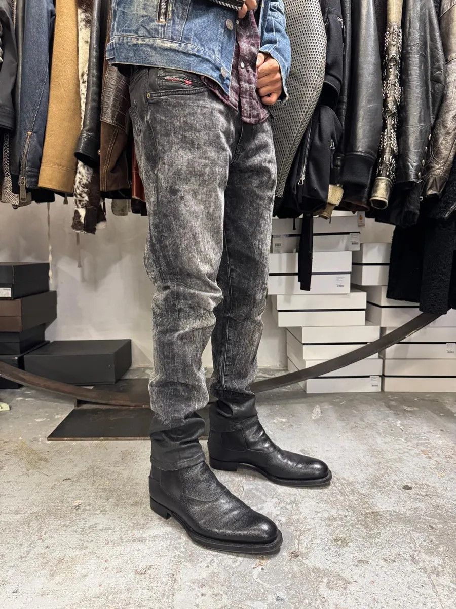 Diesel Diesel Black Bleached Effect Coated Slim Jeans Size US 33 - 4 Thumbnail