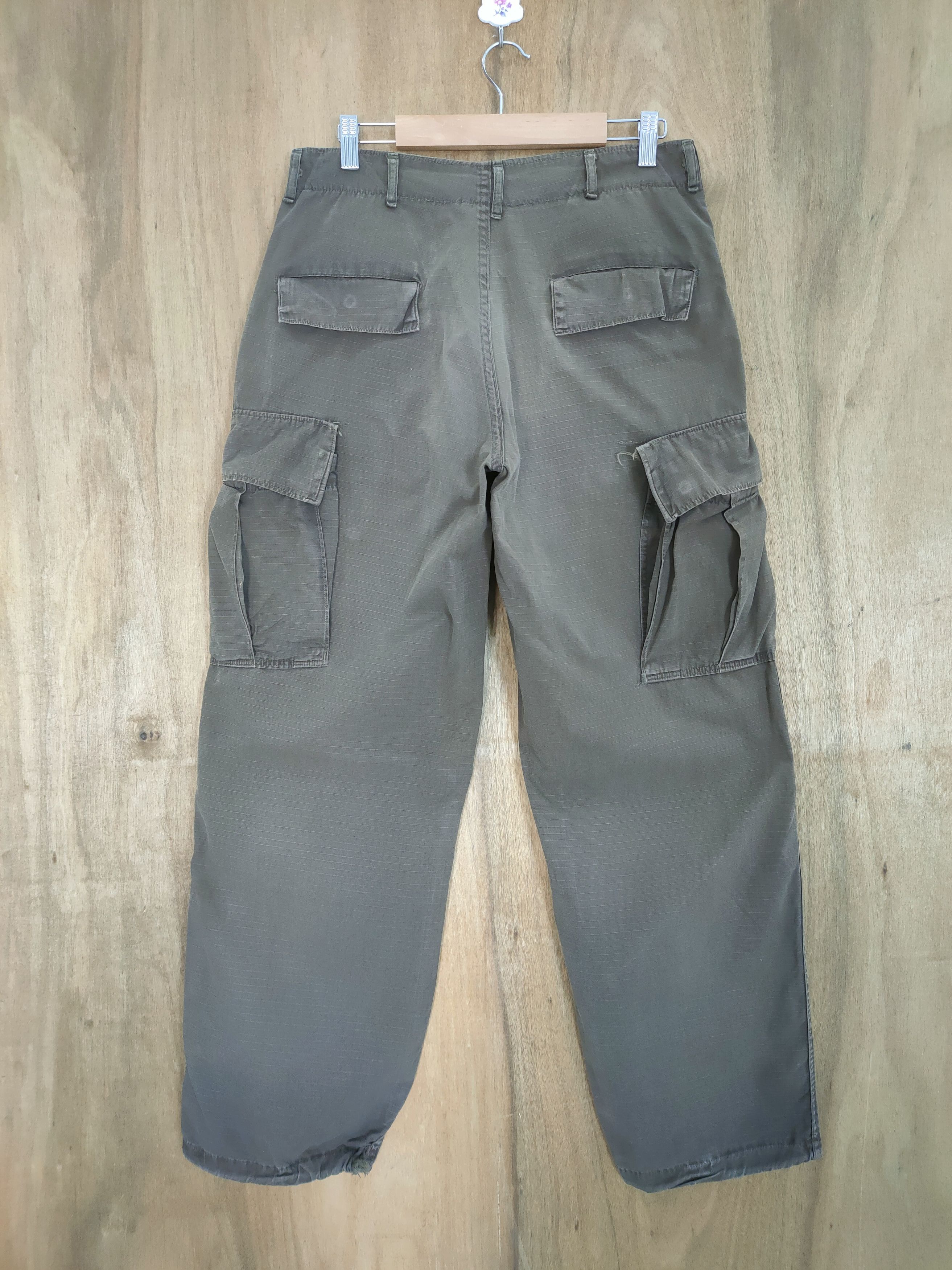 Japanese Brand VINTAGE MILITARY BROWN FADED CARGO PANTS Size US 30 / EU 46 - 8 Thumbnail