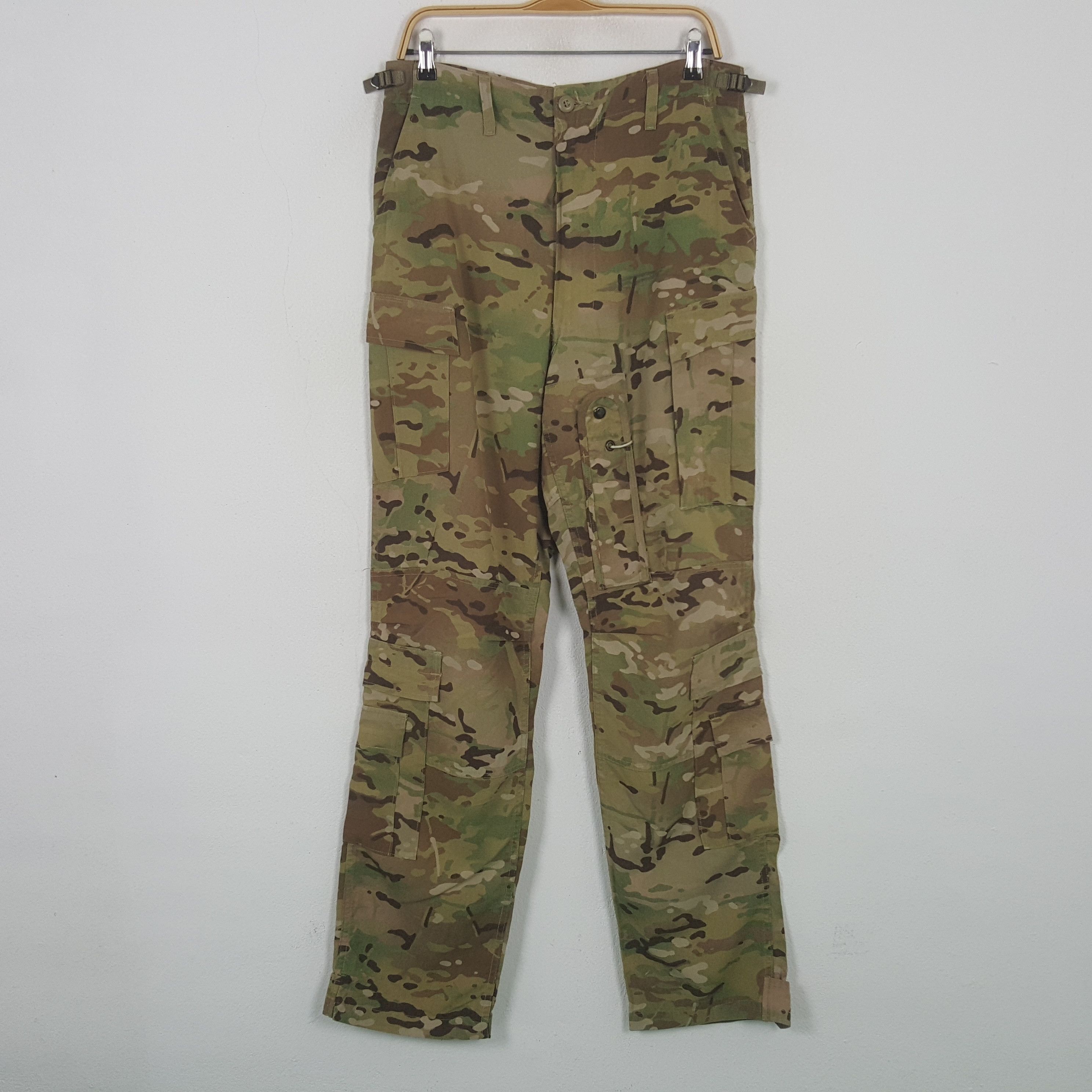 Vintage Vintage Military Camo Cargo Style Pants Size US 33 - 1 Thumbnail