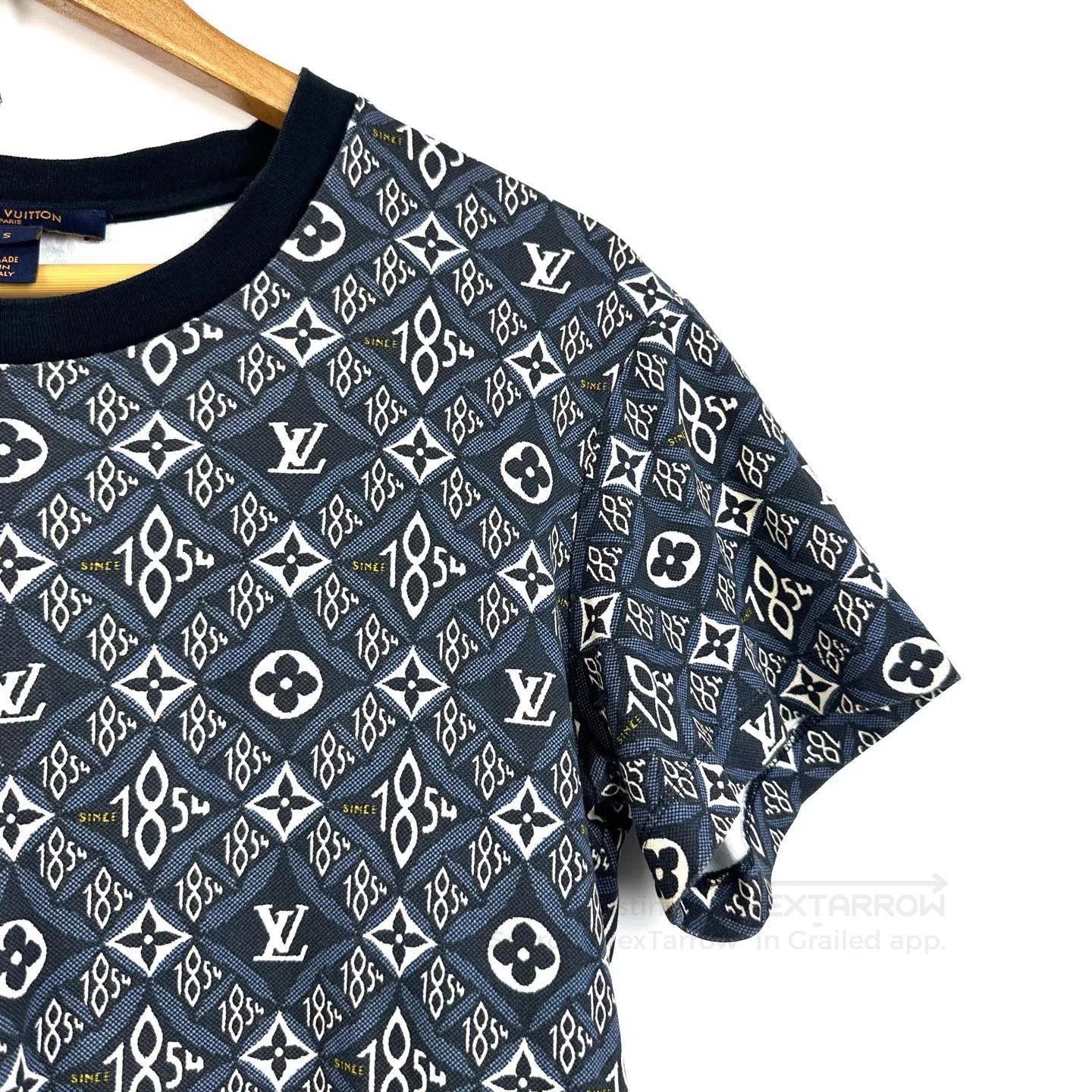 Louis Vuitton Blue Patterned Short-Sleeve Shirt. Size US S / EU 44-46 / 1 - 4 Thumbnail