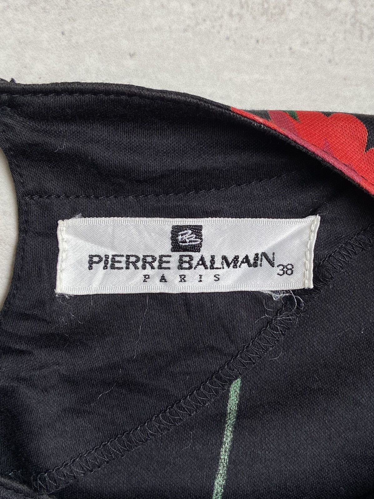 Pierre Balmain PIERRE BALMAIN Flower Motive T-shirt Size US S / EU 44-46 / 1 - 12 Thumbnail