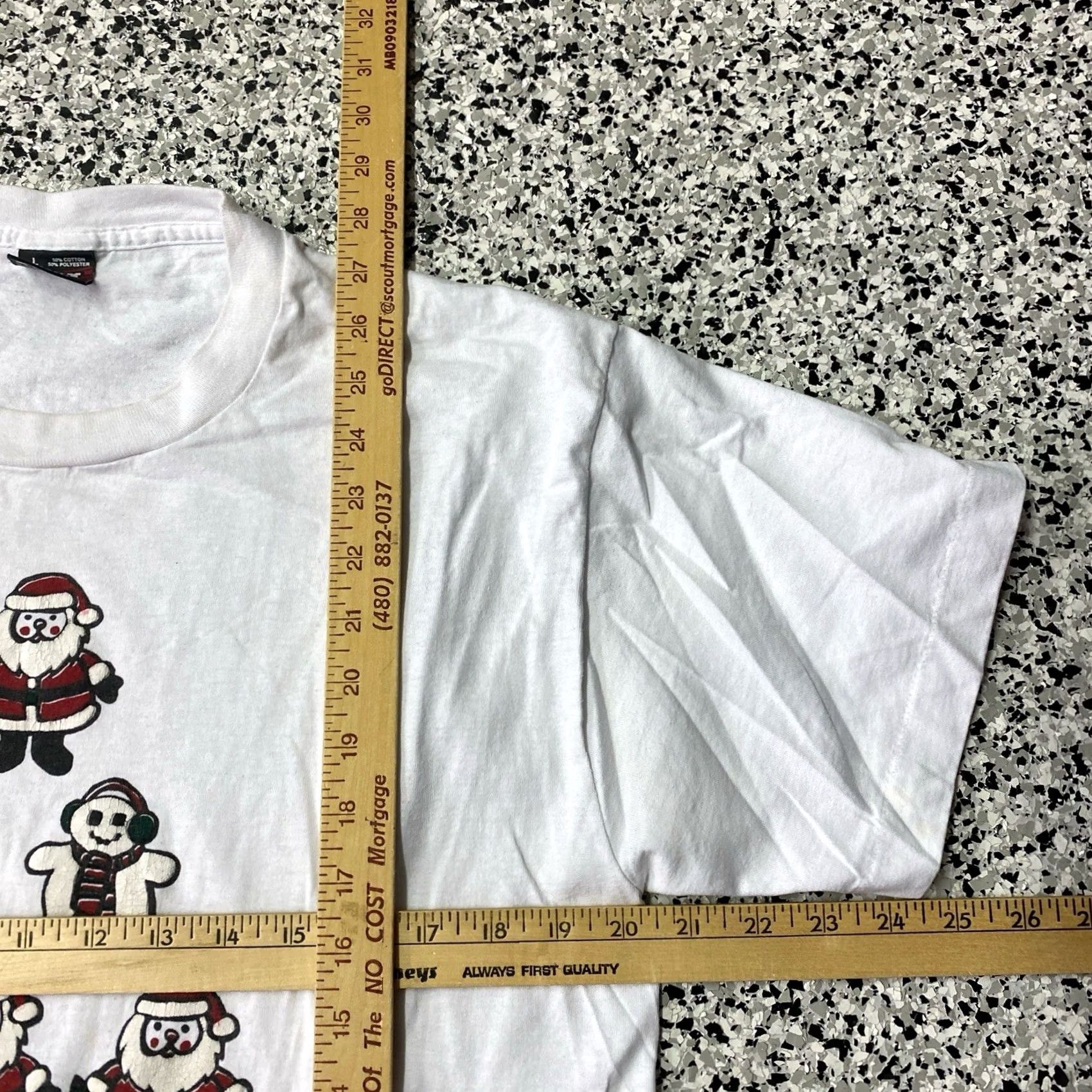Fruit Of The Loom VINTAGE Fruit of the Loom T-Shirt Santa Snowman Ginger Bread White Lmen Men T-Shirt 90s Christmas Holiday Crew Neck Short Sleeve Yellowing Size US L / EU 52-54 / 3 - 3 Thumbnail