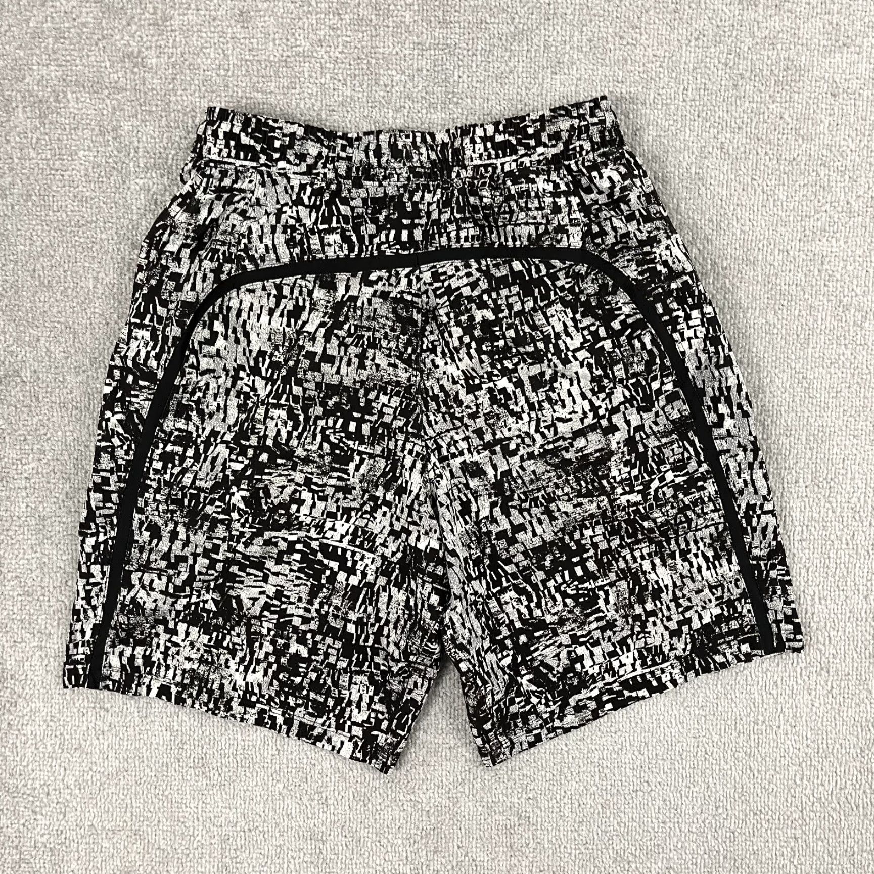 Lululemon Lululemon Pace Breaker Shorts Men Small x 9" Unlined Active Running Training Gym Size US 29 - 7 Thumbnail