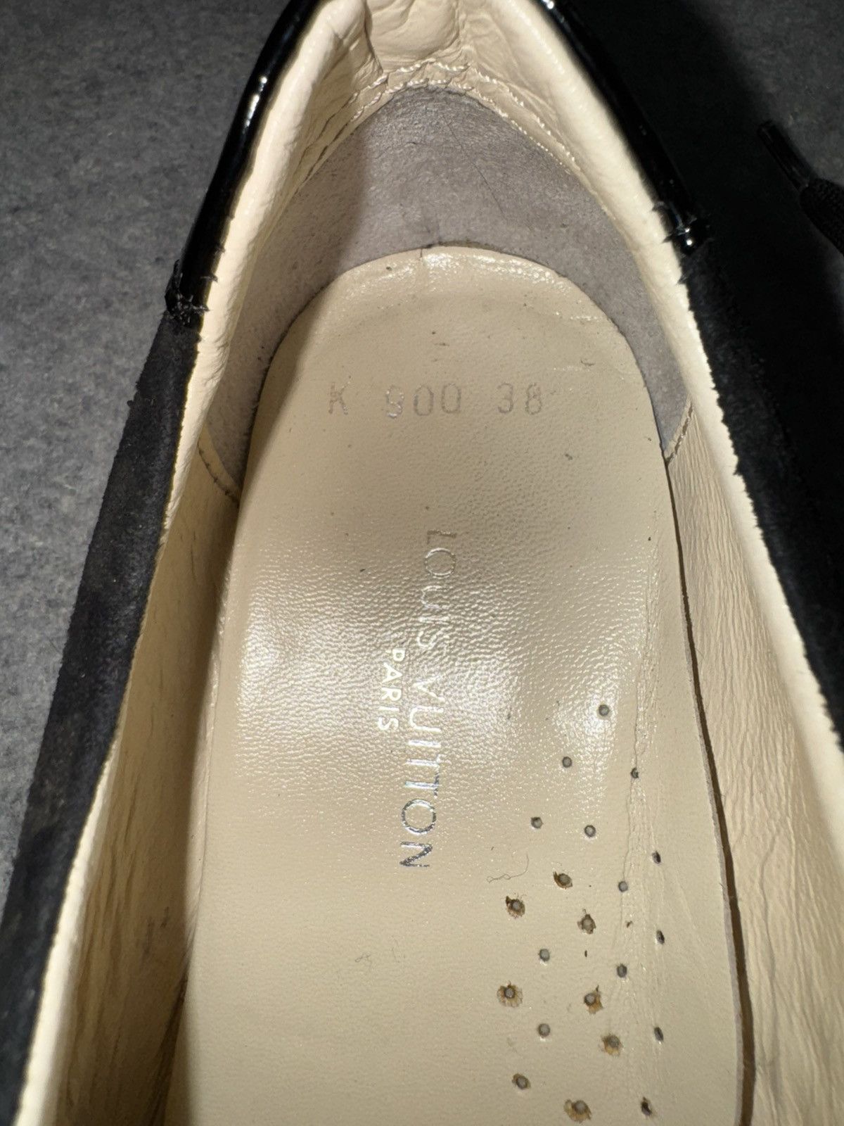 Louis Vuitton Louis Vuitton Paris LV monogram leather low sneakers 38 shoe Size US 8 / IT 38 - 13 Thumbnail