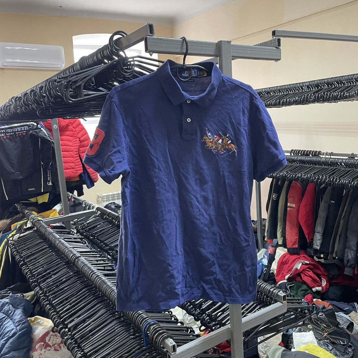 Polo Ralph Lauren × Ralph Lauren Rare Polo Ralph Lauren 5 Horse Men Rugby tee shirt old merce Size US L / EU 52-54 / 3 - 1 Thumbnail