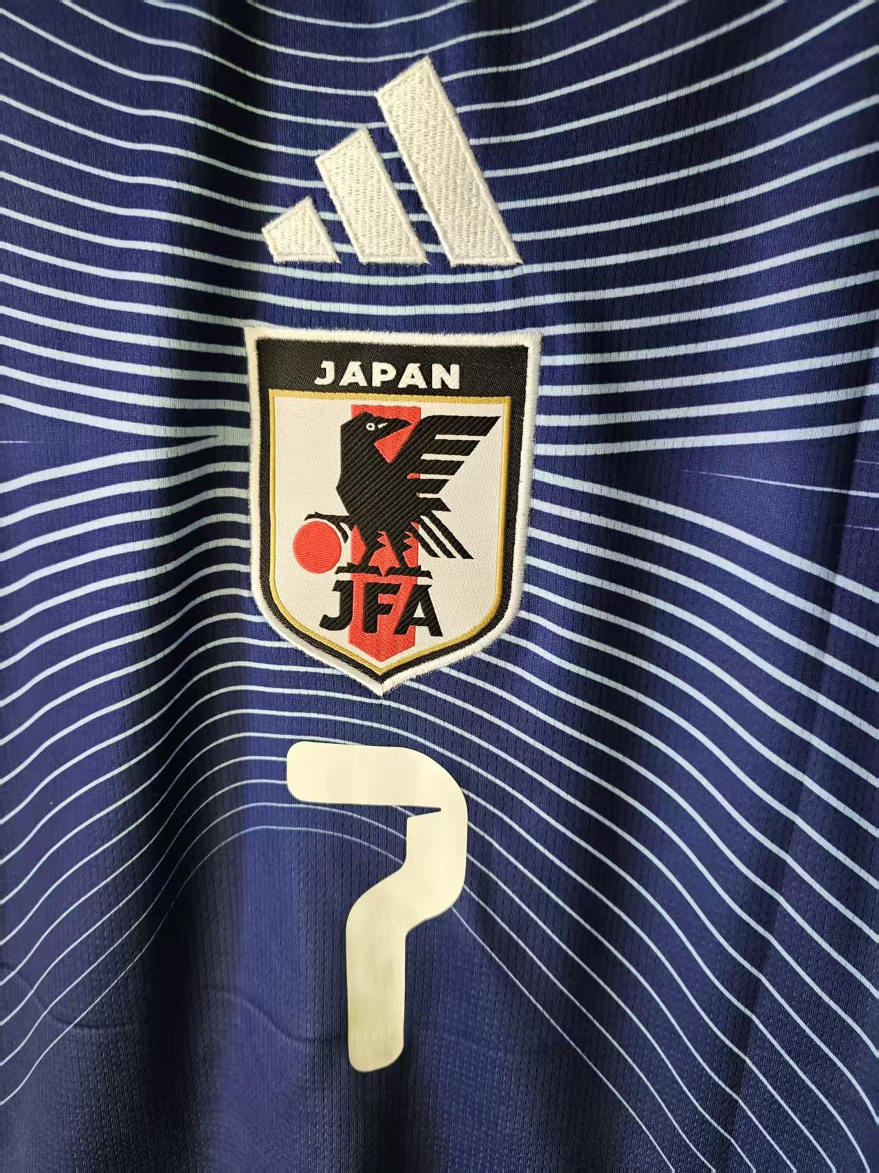 Other 2025 Japan #7 Kaoru Mitoma Jersey Size US S / EU 44-46 / 1 - 3 Thumbnail