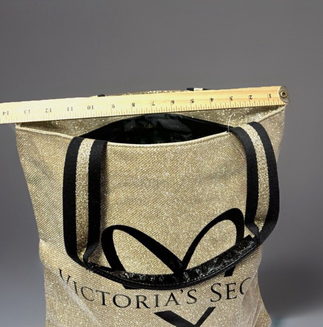 Victoria's Secret Gold tote Victoria Secret Size ONE SIZE - 3 Thumbnail