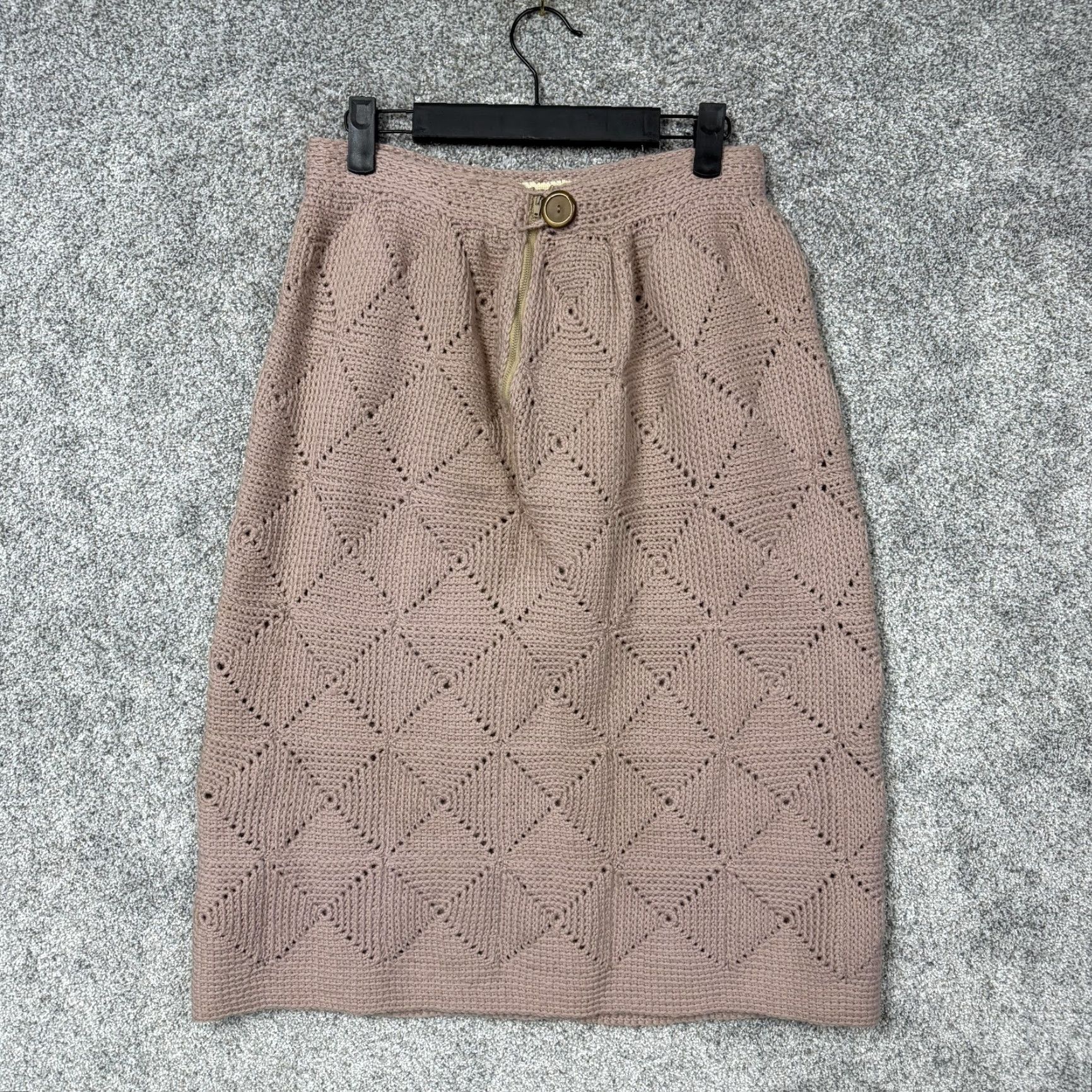 Pinko VINTAGE 70s Handmade Crochet Skirt S Mauve Pink Cottagecore Boho Indie Artisan Size 28" / US 6 / IT 42 - 4 Thumbnail