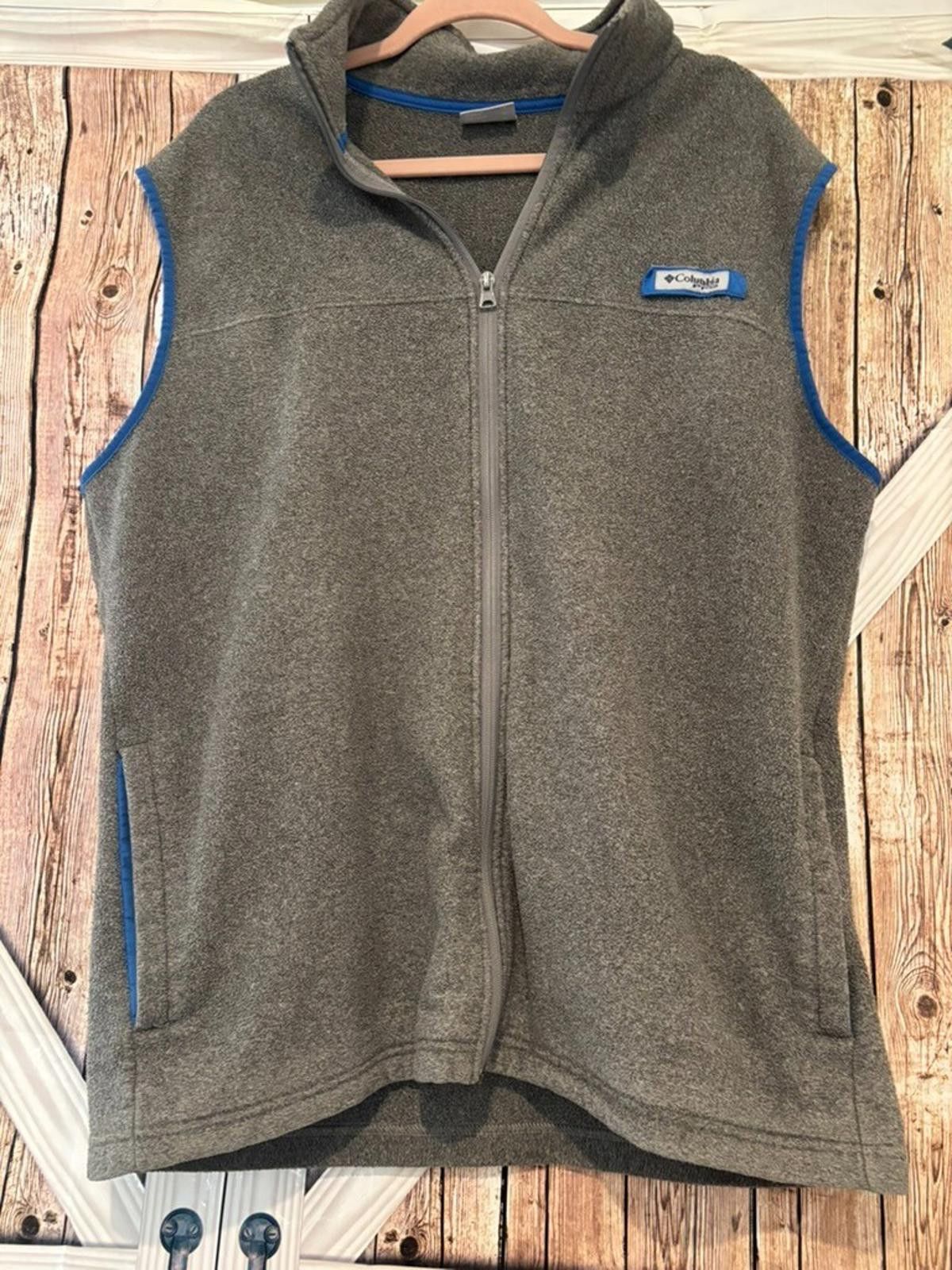 Columbia Mens or Womens Columbia fleece vest grey sz XL preloved #285 Size XL / US 12-14 / IT 48-50 - 1 Thumbnail
