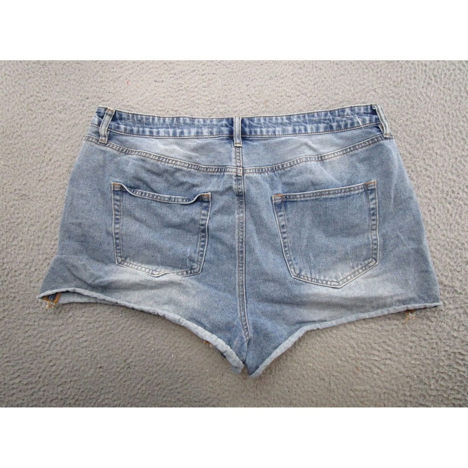 Vintage Rue 21 Diamonds Rhinestone Women's Blue Denim Jean Shorts Plus Size 18 Stretch Denim Shorts Rhinestone Blue 18 Womens Rue21 Size 40" / US 18 - 7 Thumbnail
