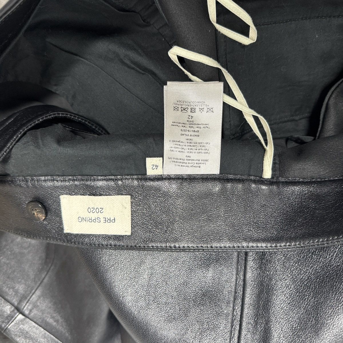 Bottega Veneta Bottega Veneta Pre Spring 2020 Leather Buckle Trouser Pants Size US 34 / EU 50 - 14 Thumbnail