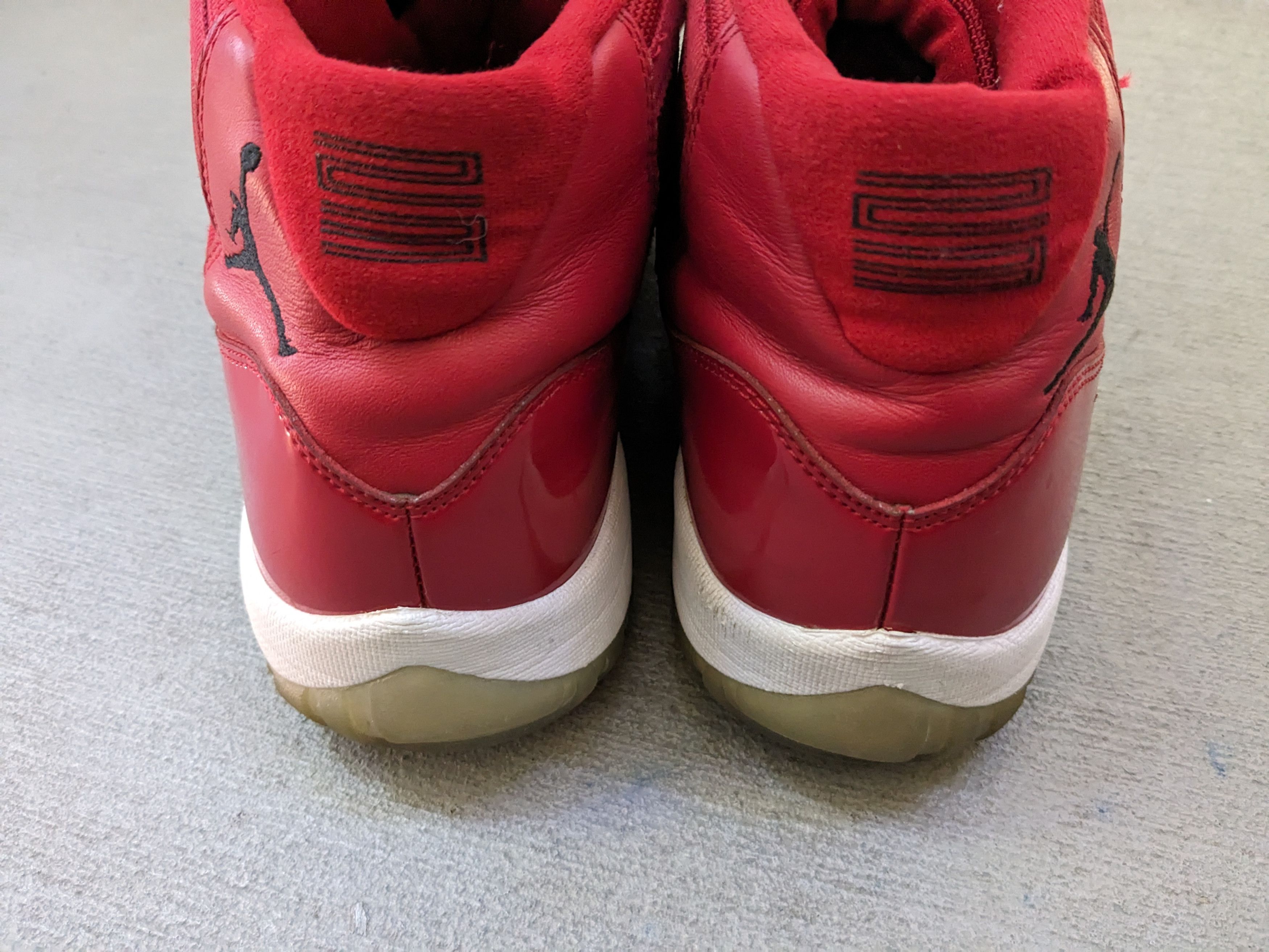 Jordan Brand Nike Air Jordan 11 Retro Win Like 96 Size 11 Red White Size US 11 / EU 44 - 15 Thumbnail