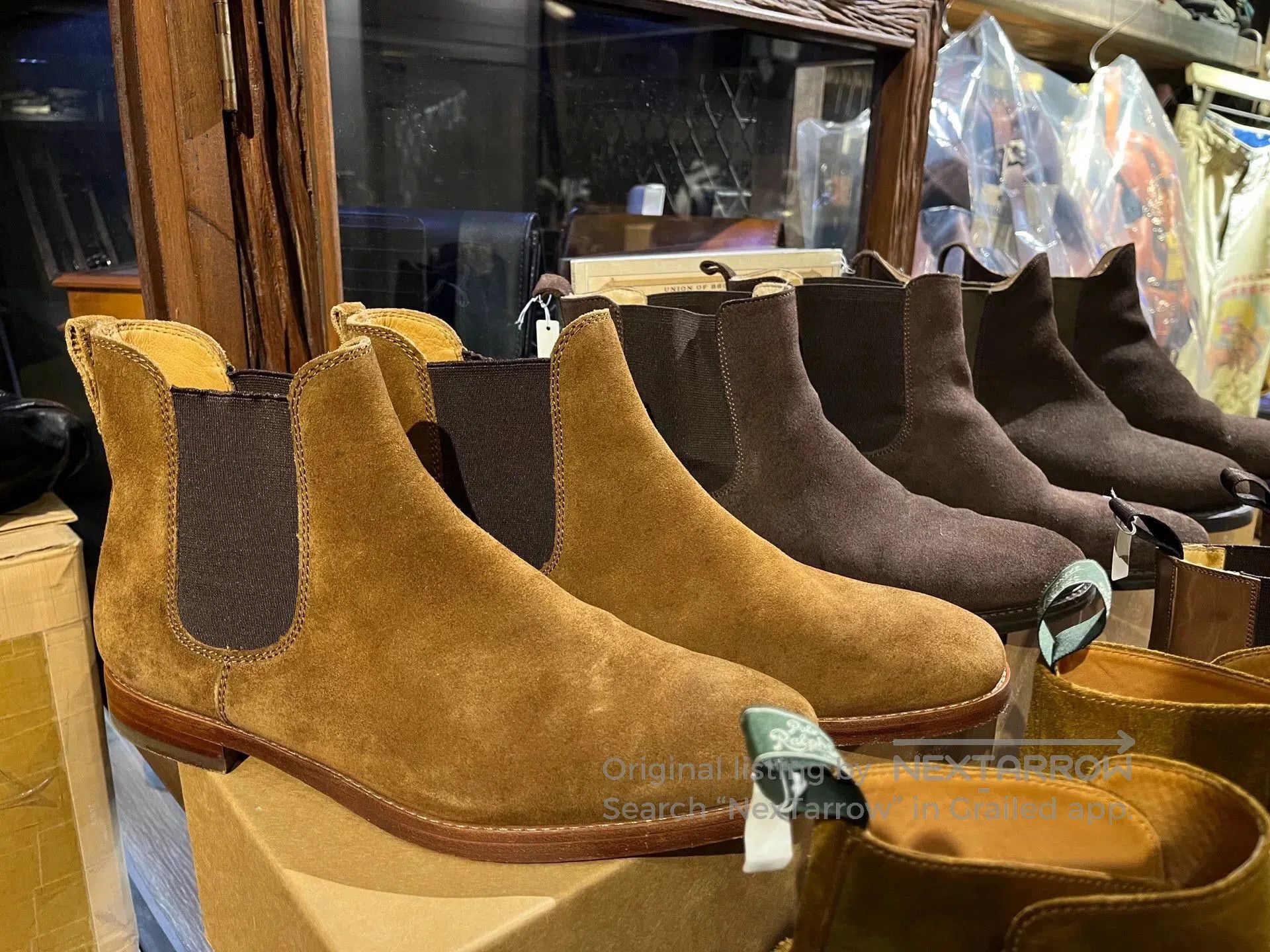 Other luxury suede chelsea boots with intricate design. Size US 8.5 / EU 41-42 - 3 Thumbnail